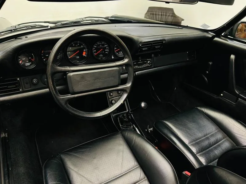 1989 Porsche 911 Speedster, 2/20