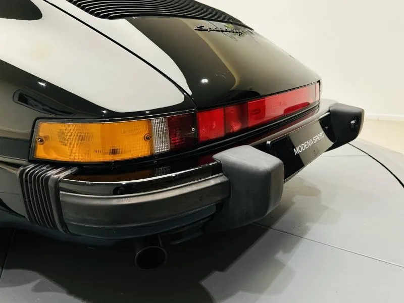 1989 Porsche 911 Speedster, 10/20