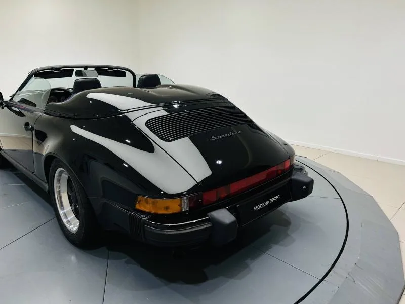 1989 Porsche 911 Speedster, 11/20