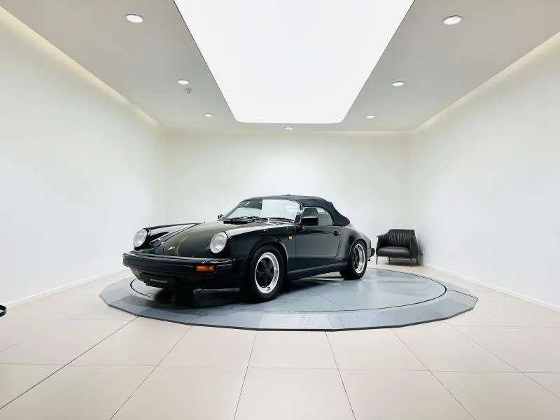 1989 Porsche 911 Speedster, 17/20
