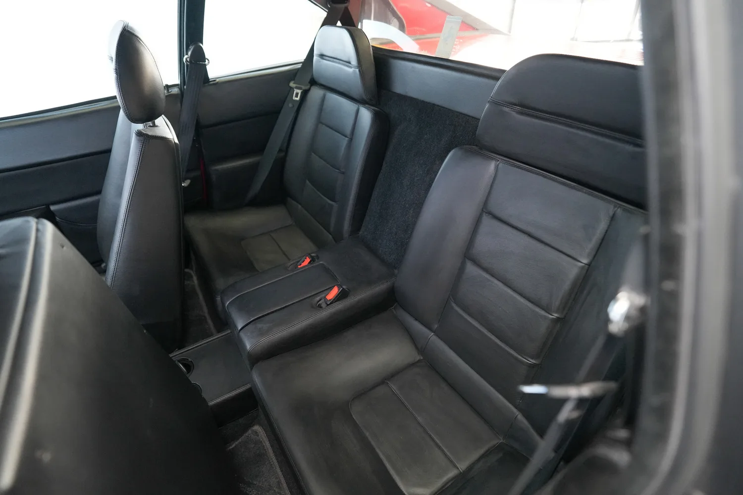 1990 Ferrari Mondial t, 7/16