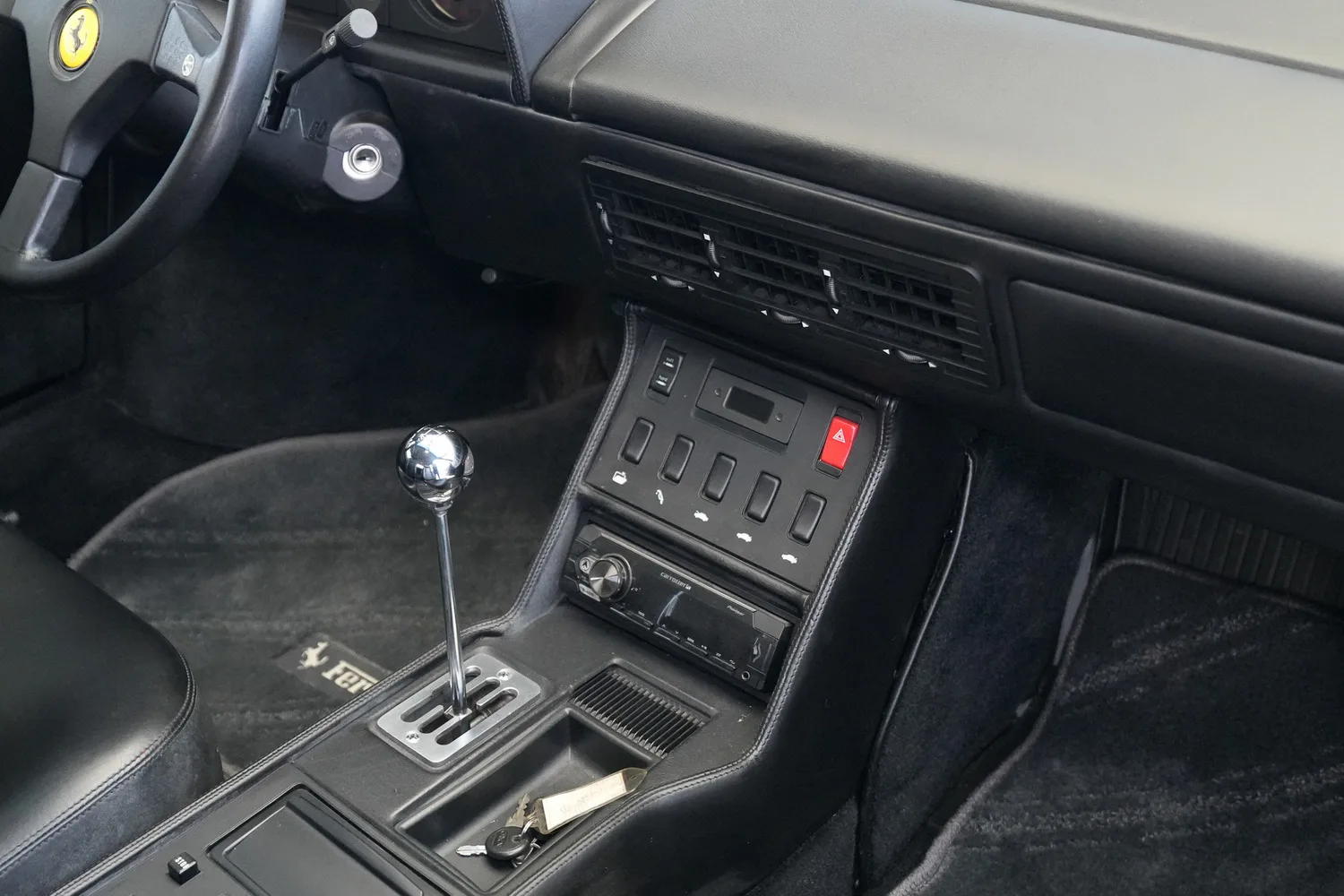 1990 Ferrari Mondial t, 9/16
