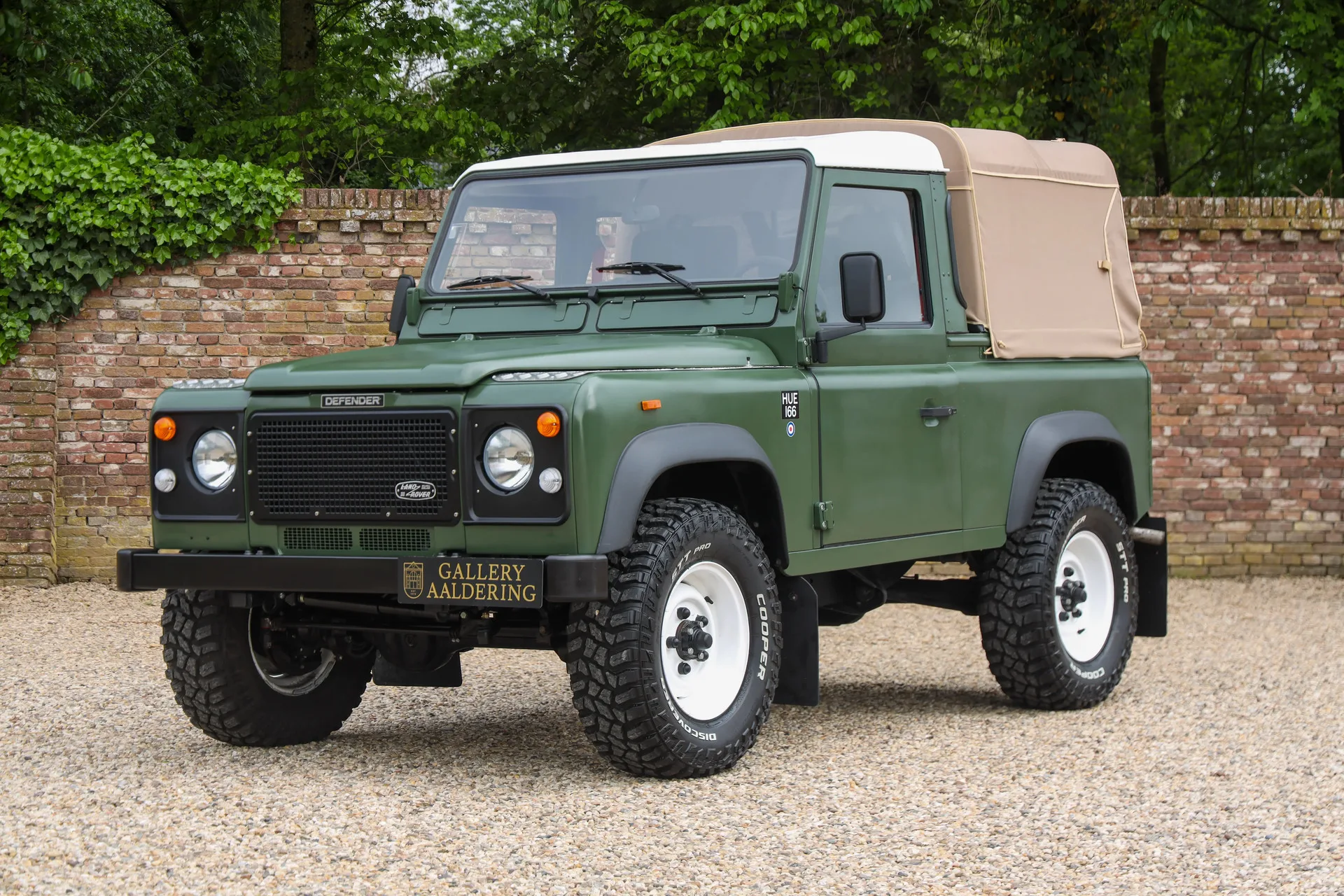 1990 Land Rover Defender 90 Pick-up, 21/30