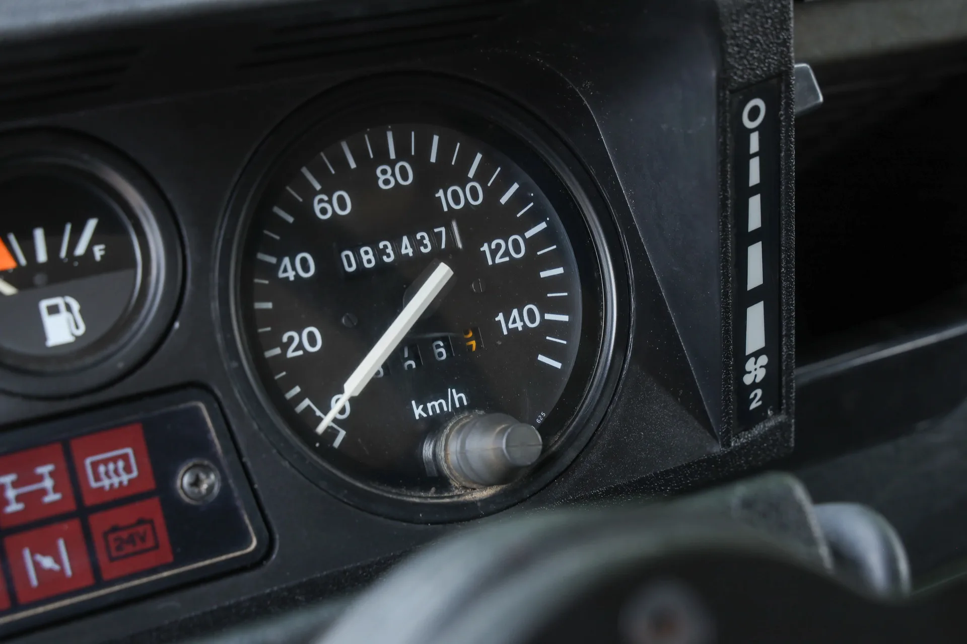 1990 Land Rover Defender 90 Pick-up, 30/30
