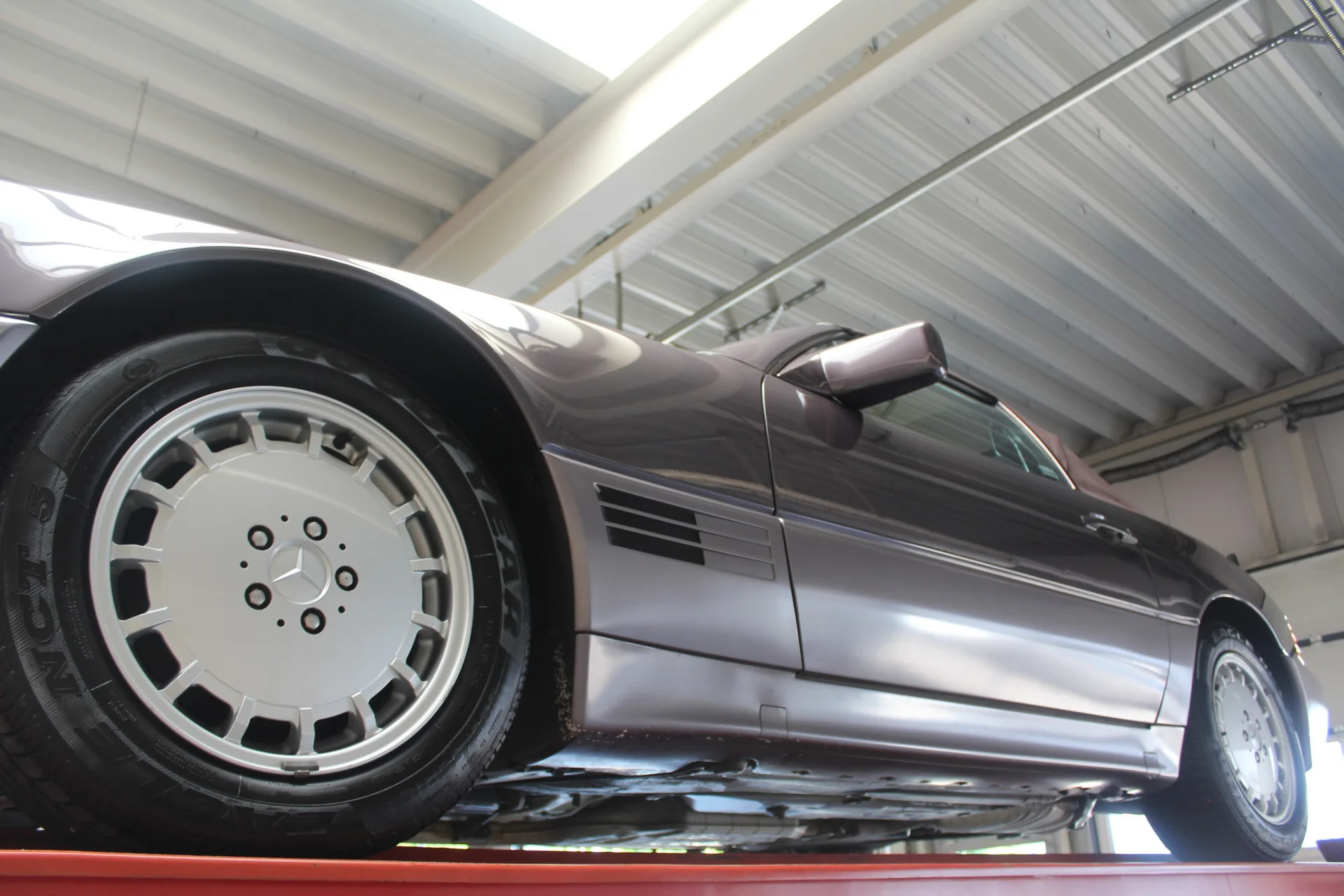 1990 Mercedes-Benz 500 SL, 7/30