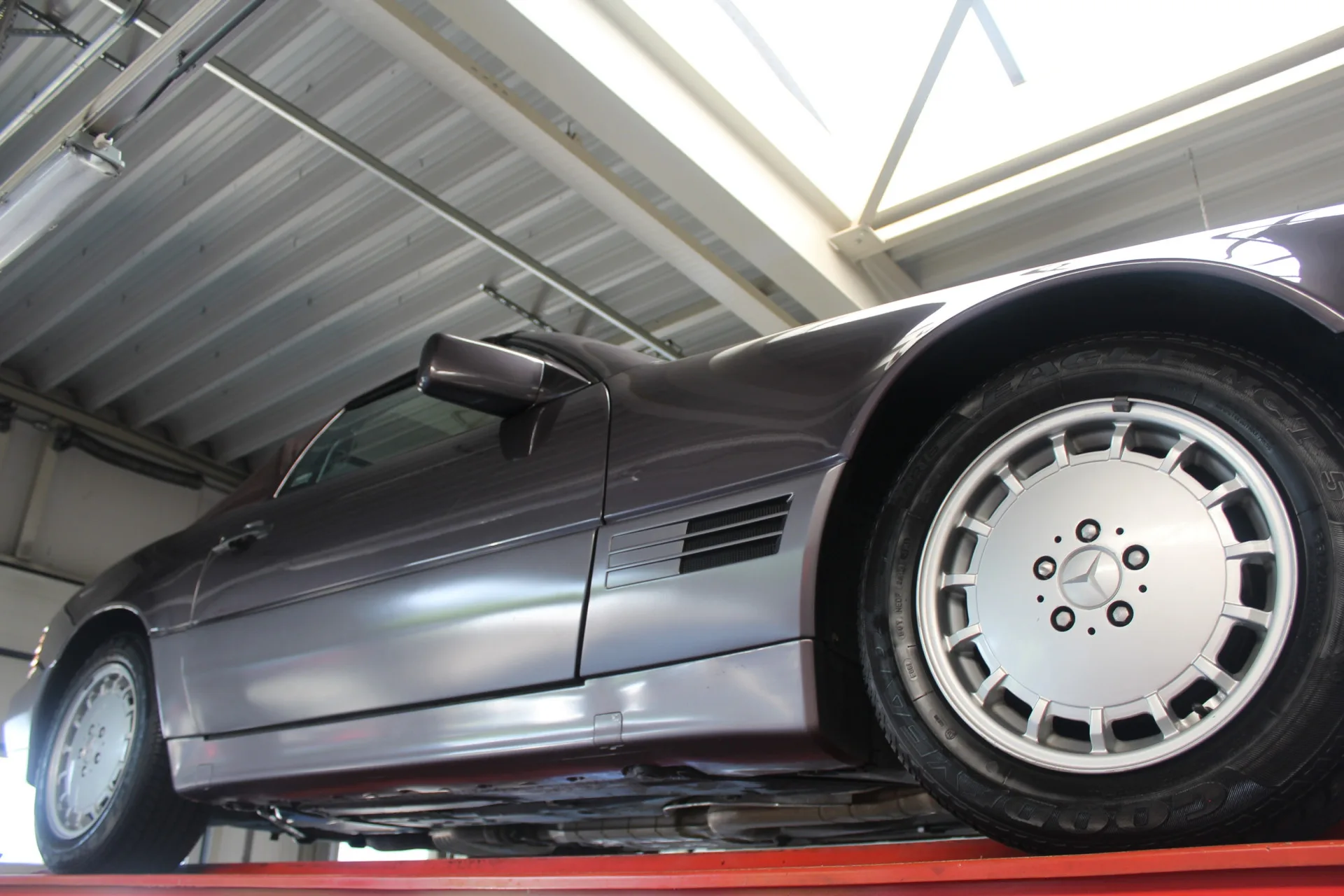 1990 Mercedes-Benz 500 SL, 8/30