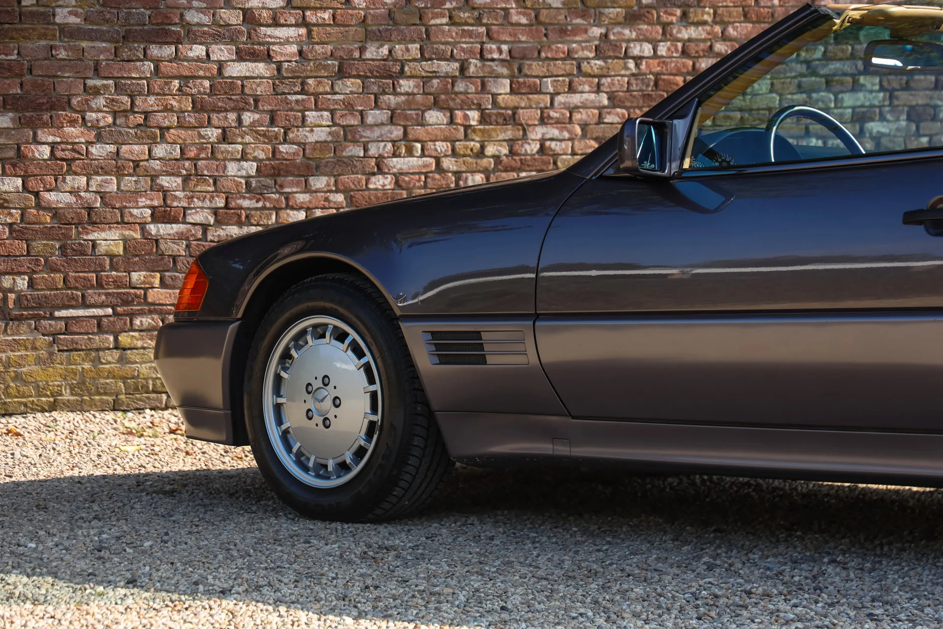 1990 Mercedes-Benz 500 SL, 15/30