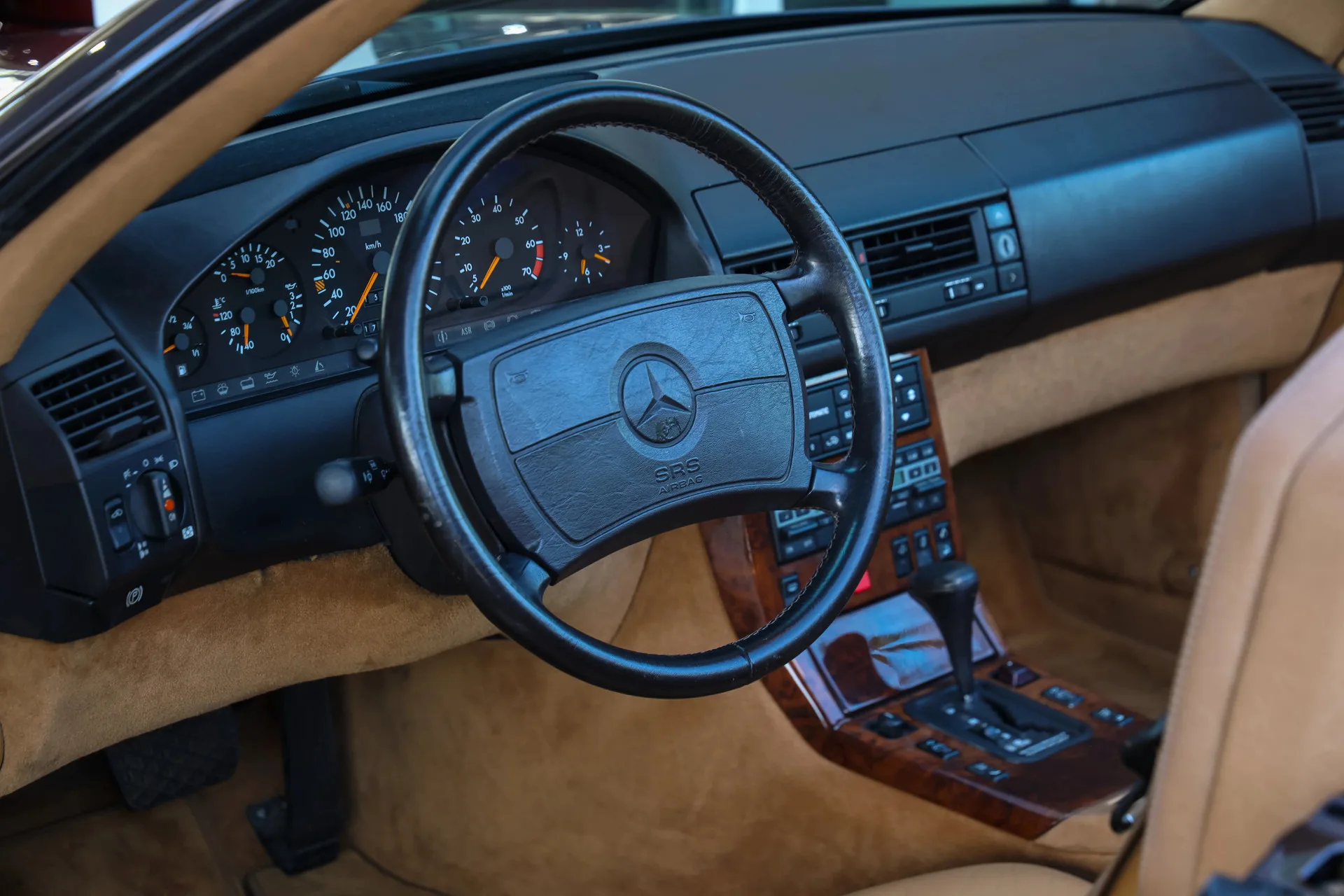 1990 Mercedes-Benz 500 SL, 17/30