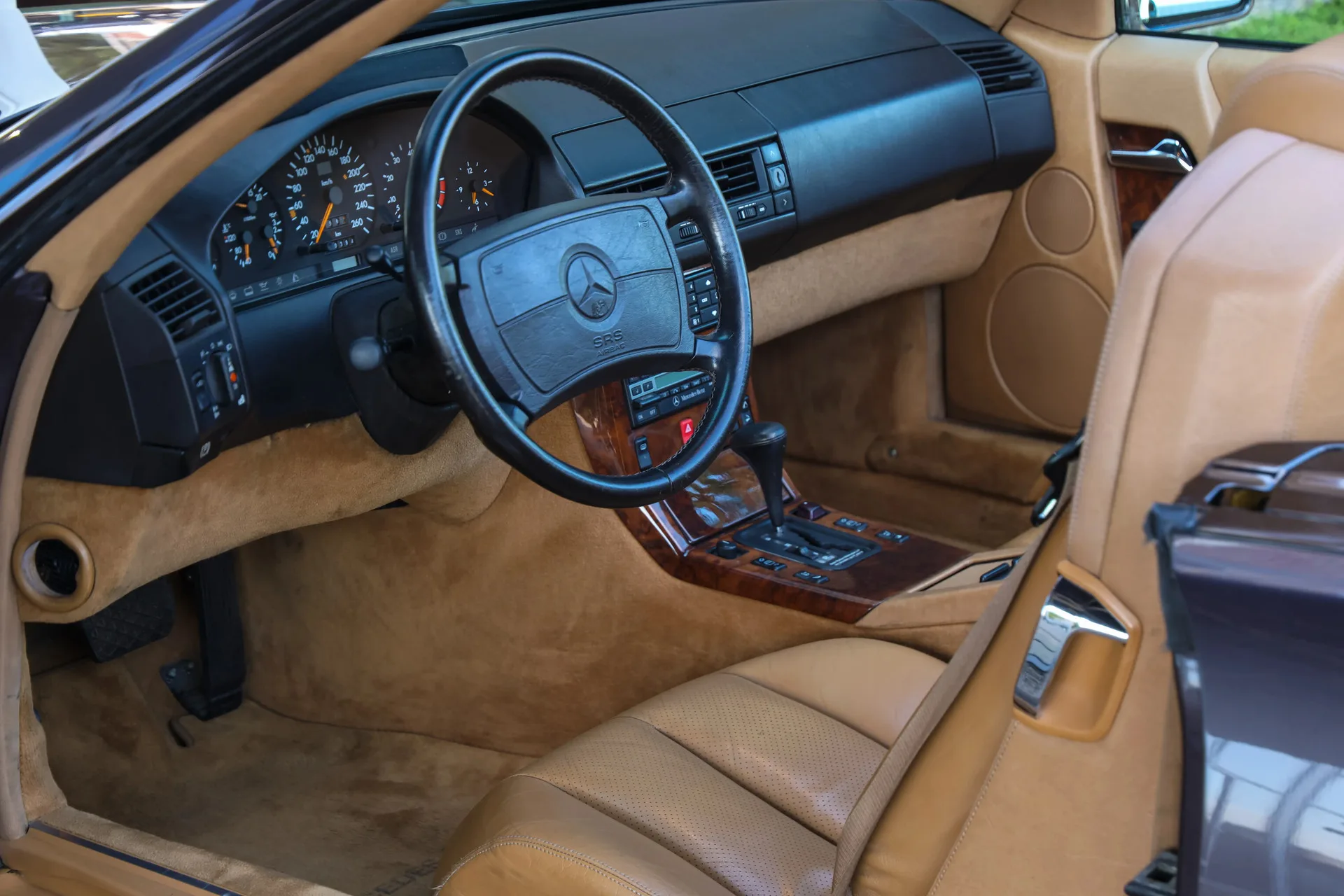 1990 Mercedes-Benz 500 SL, 20/30