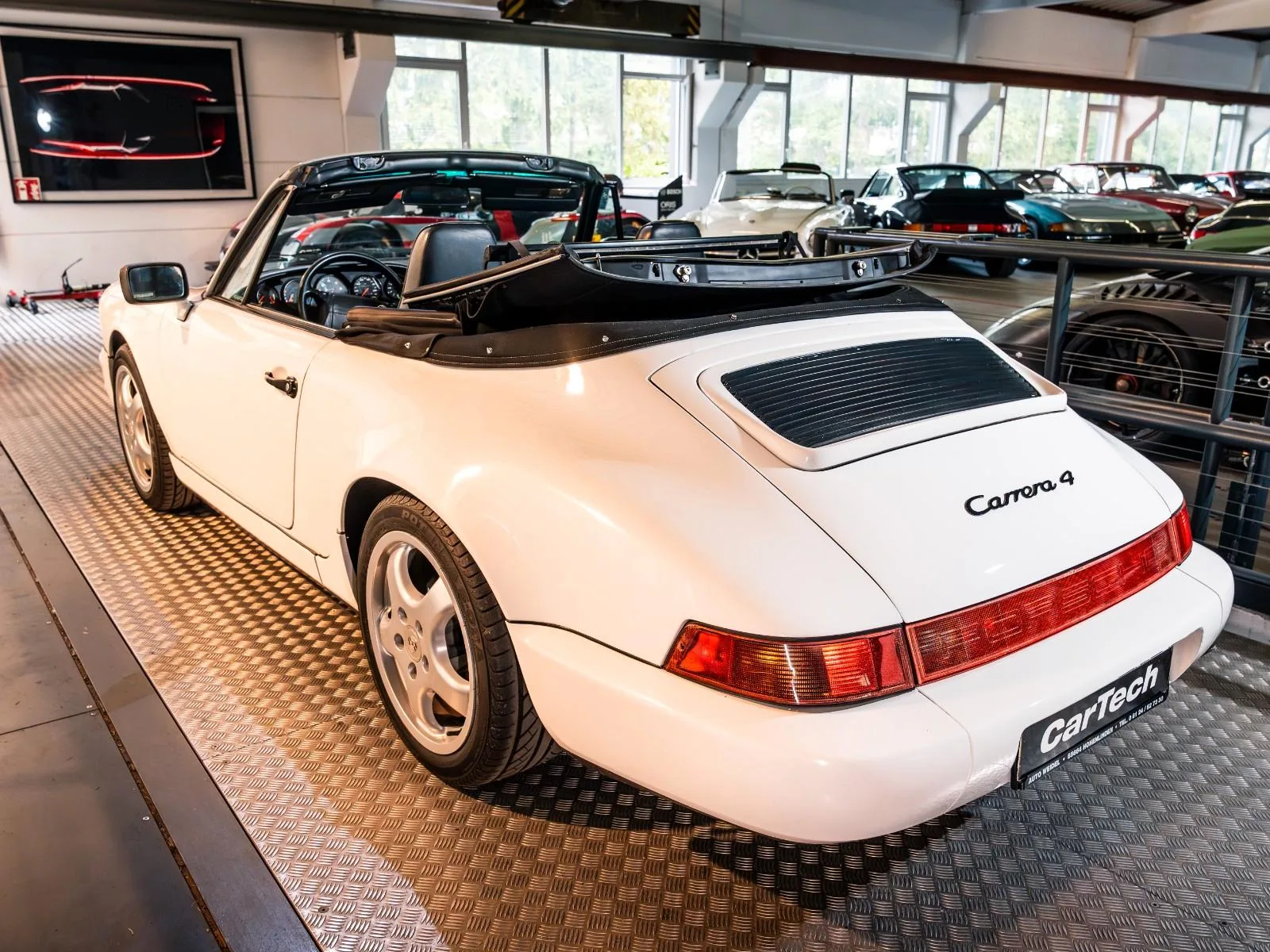 1990 Porsche 911 Carrera 4 Cabriolet 964, 6/24