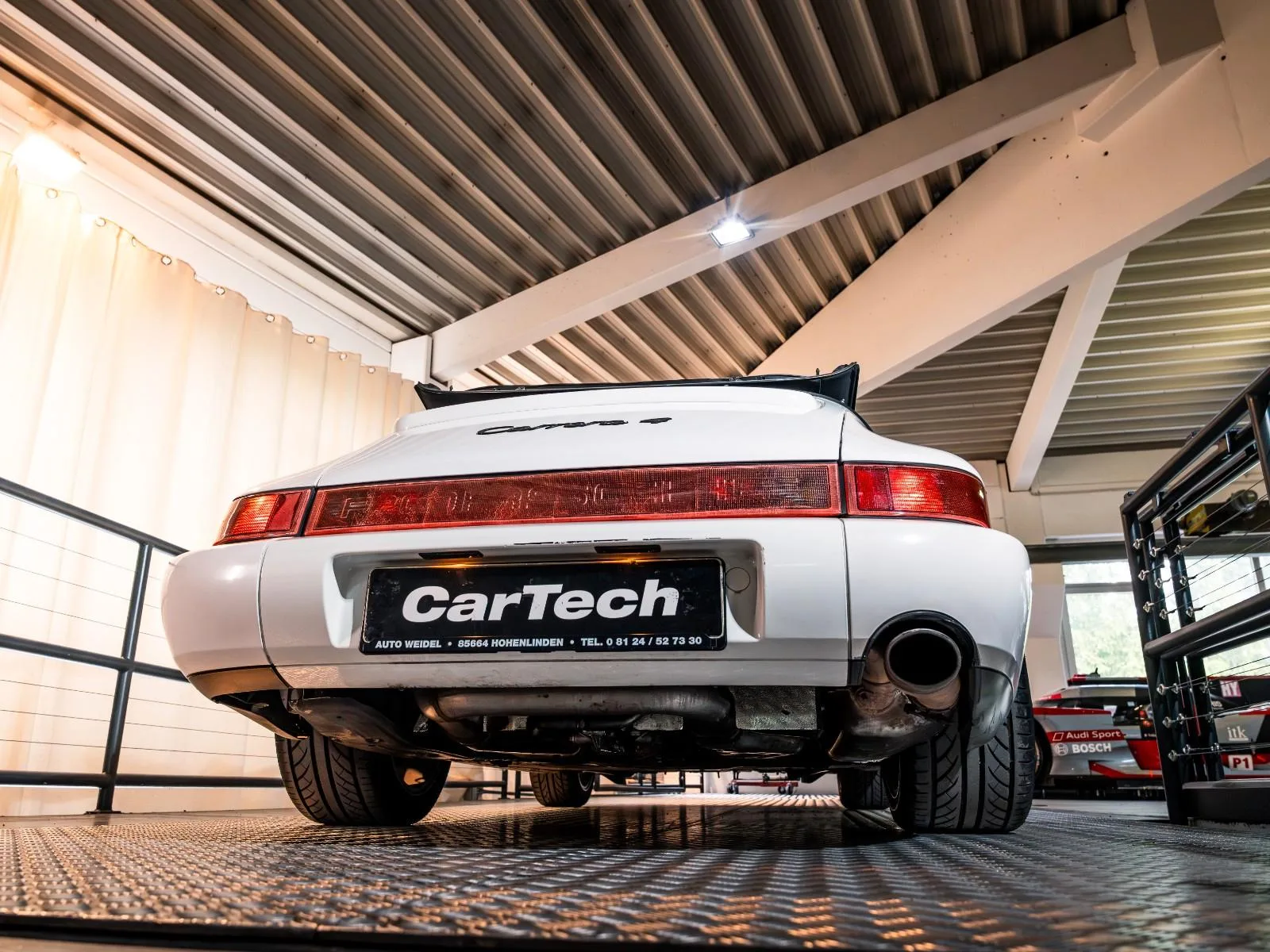1990 Porsche 911 Carrera 4 Cabriolet 964, 7/24