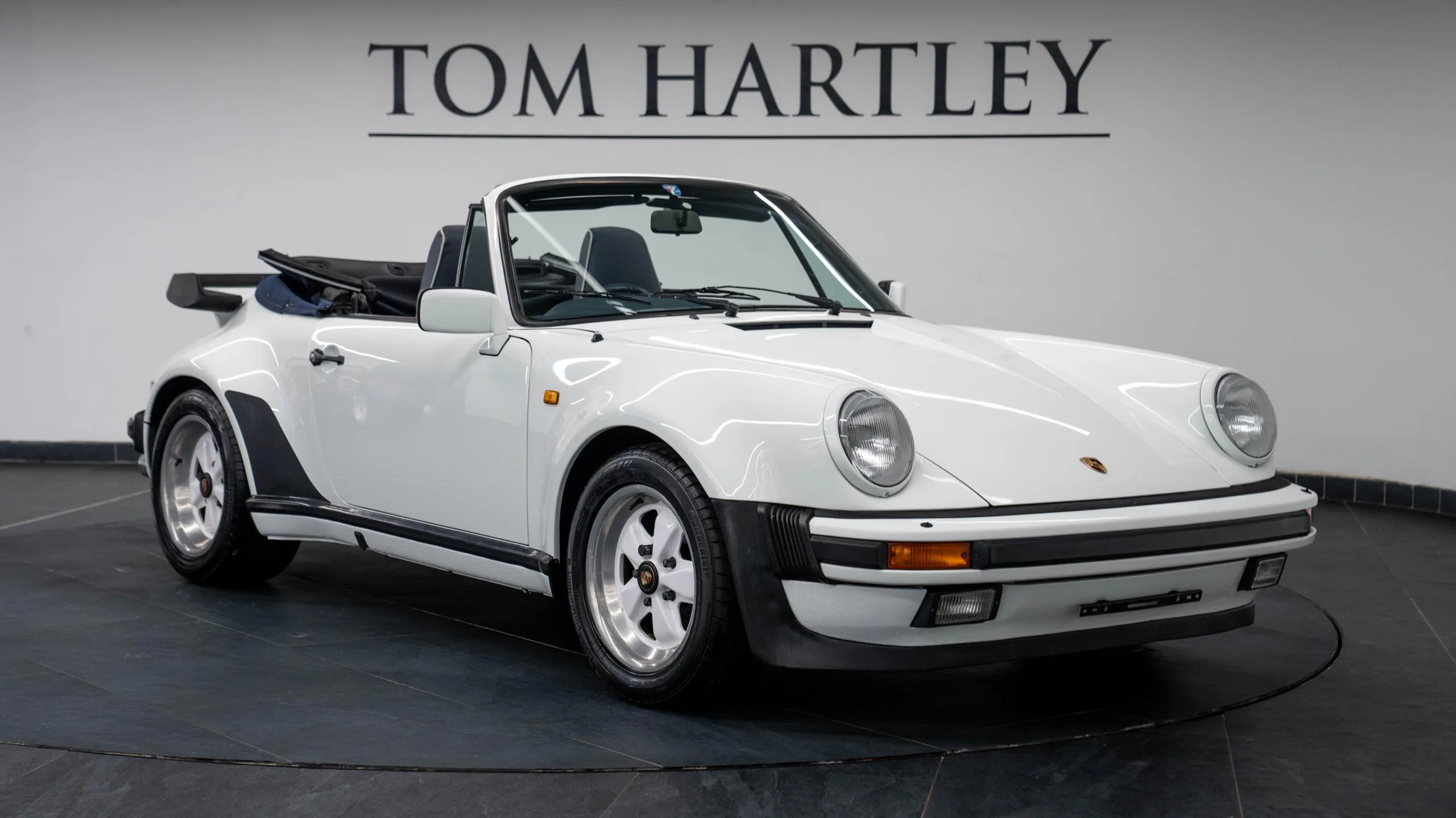 1990 Porsche 911 Carrera Cabriolet Super Sport angeboten von einem Fachhändler in Swadlincote, Vereinigtes Königreich, Hauptfoto
