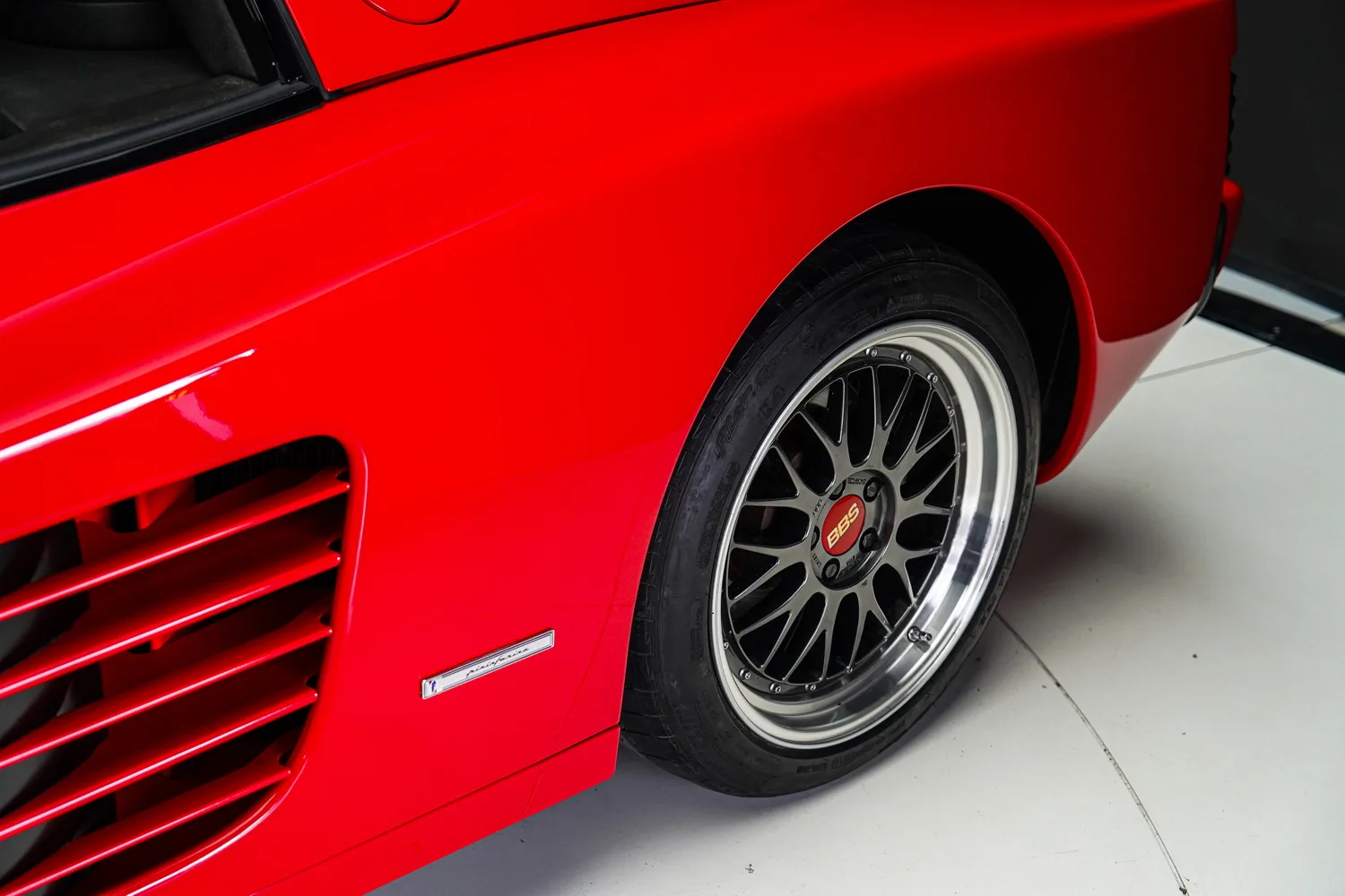 1991 Ferrari Testarossa, 8/16