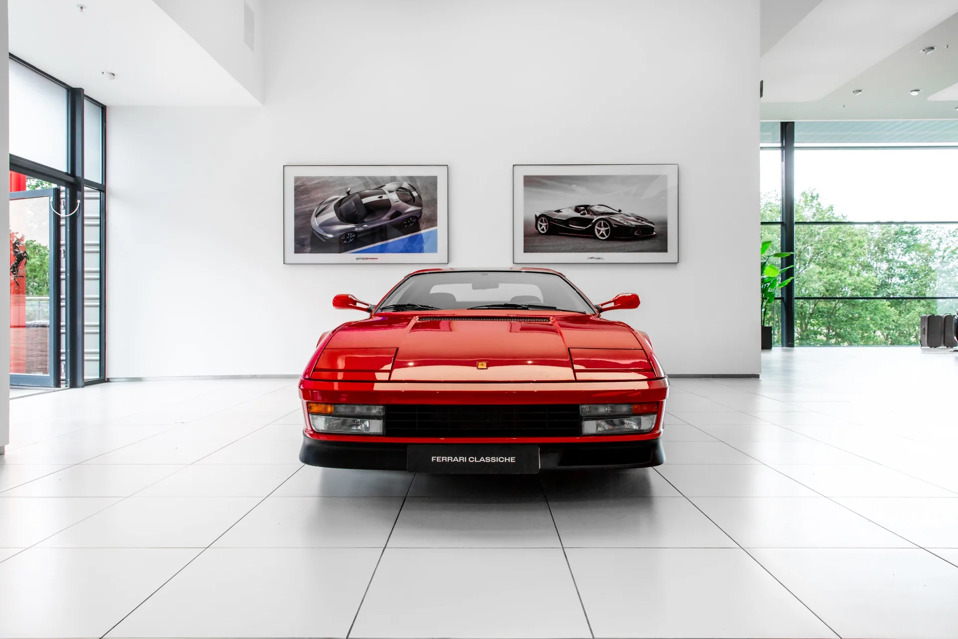 1991 Ferrari Testarossa angeboten von einem Fachhändler in Hengelo, Niederlande, Hauptfoto