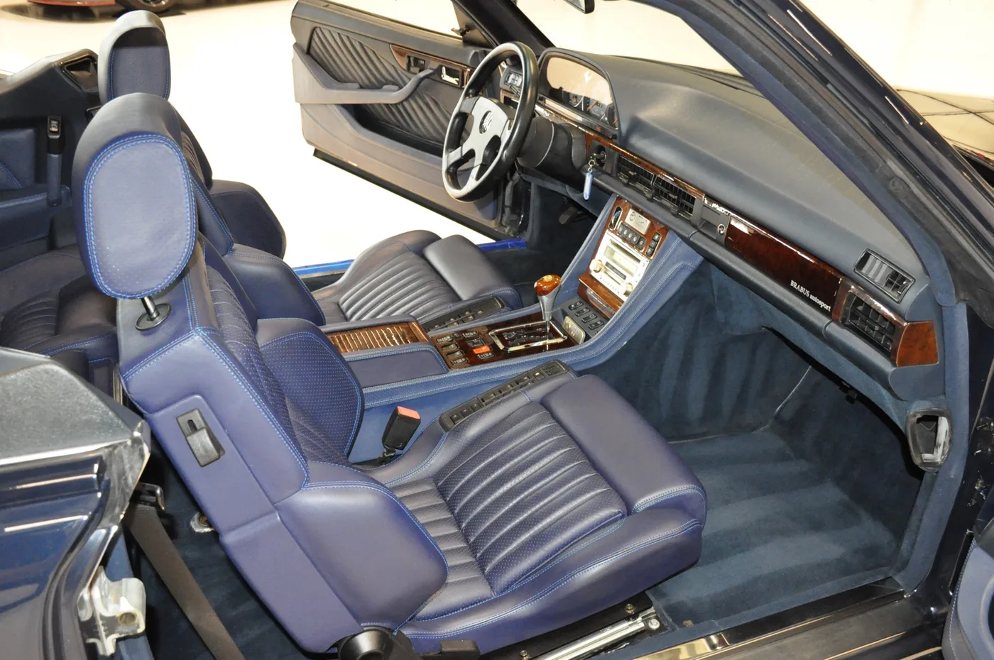 1991 Mercedes-Benz 560 SEC Brabus 6.0 Widebody offered by a collector car dealer in Alkmaar, Netherlands, photo 6 of 15
