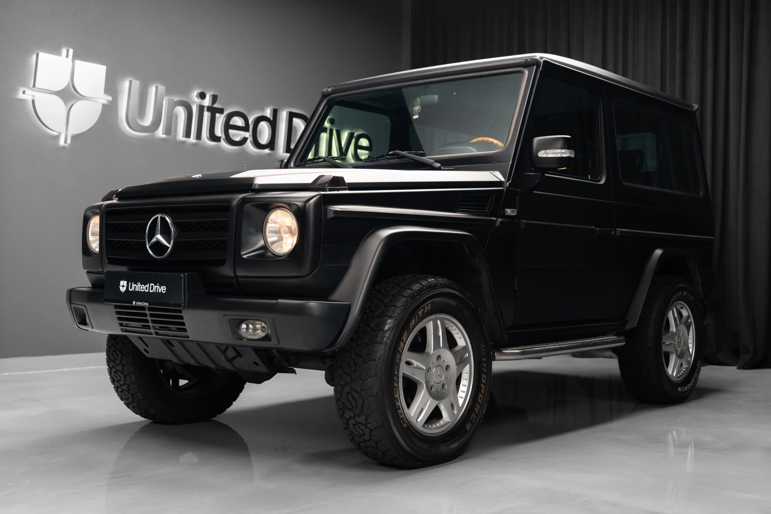 1991 Mercedes-Benz G-Class 300 GE angeboten von einem Fachhändler in Voluntari, Rumänien, Hauptfoto