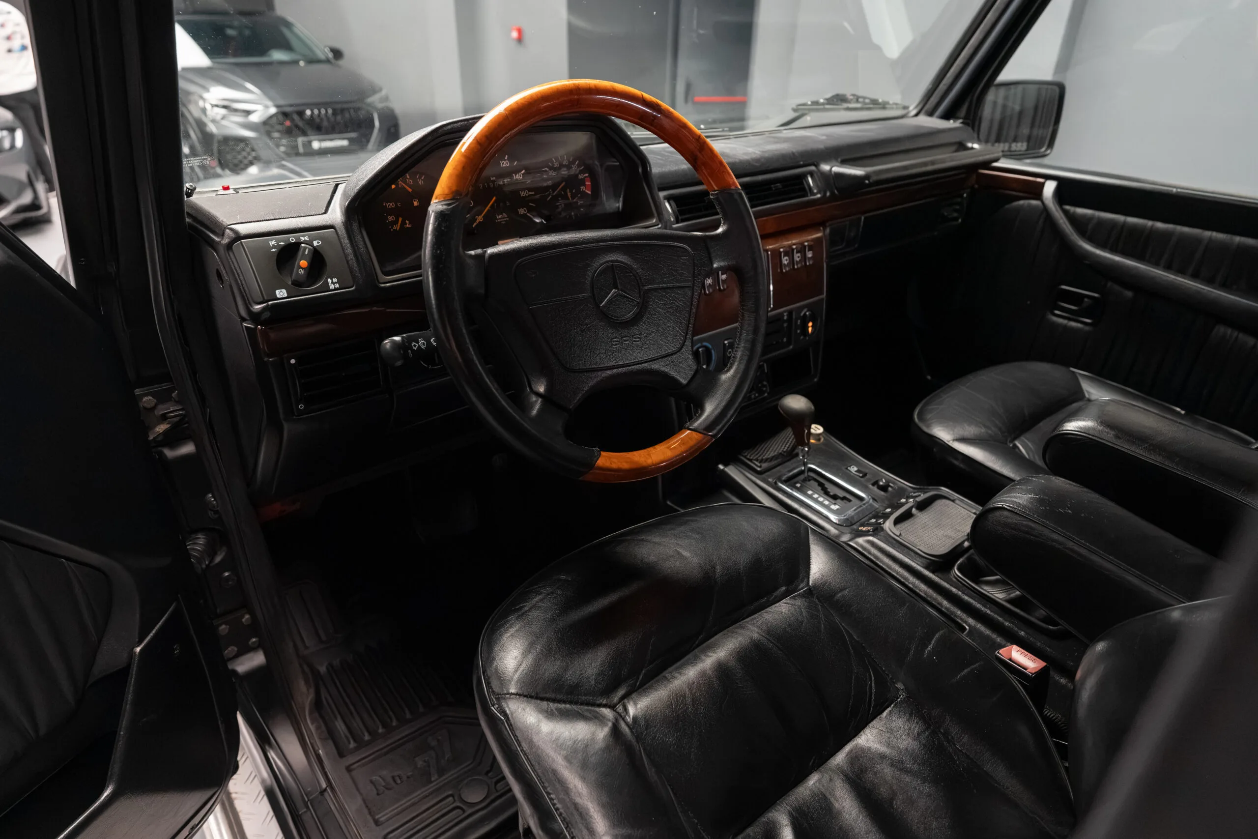1991 Mercedes-Benz G-Class 300 GE, 12/29