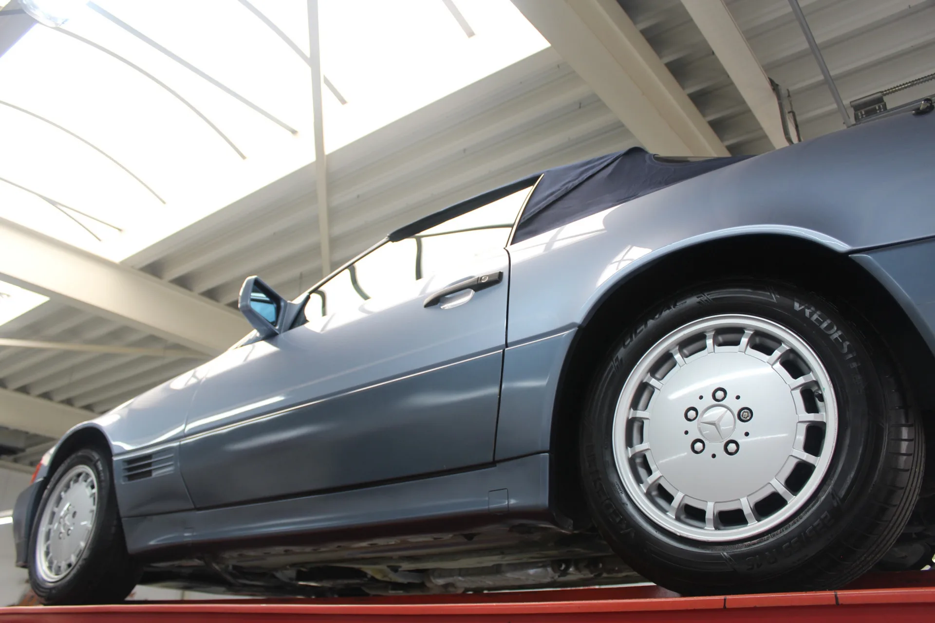 1991 Mercedes-Benz SL 300 R129, 11/30