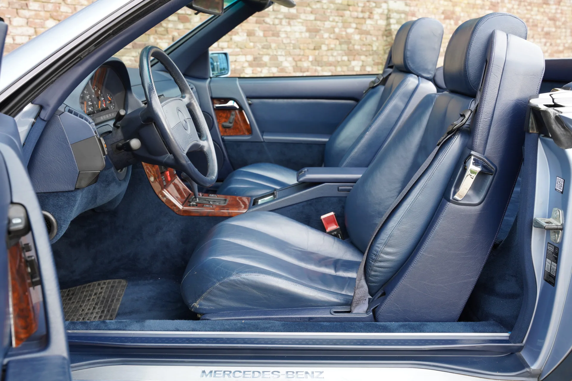 1991 Mercedes-Benz SL 300 R129, 27/30