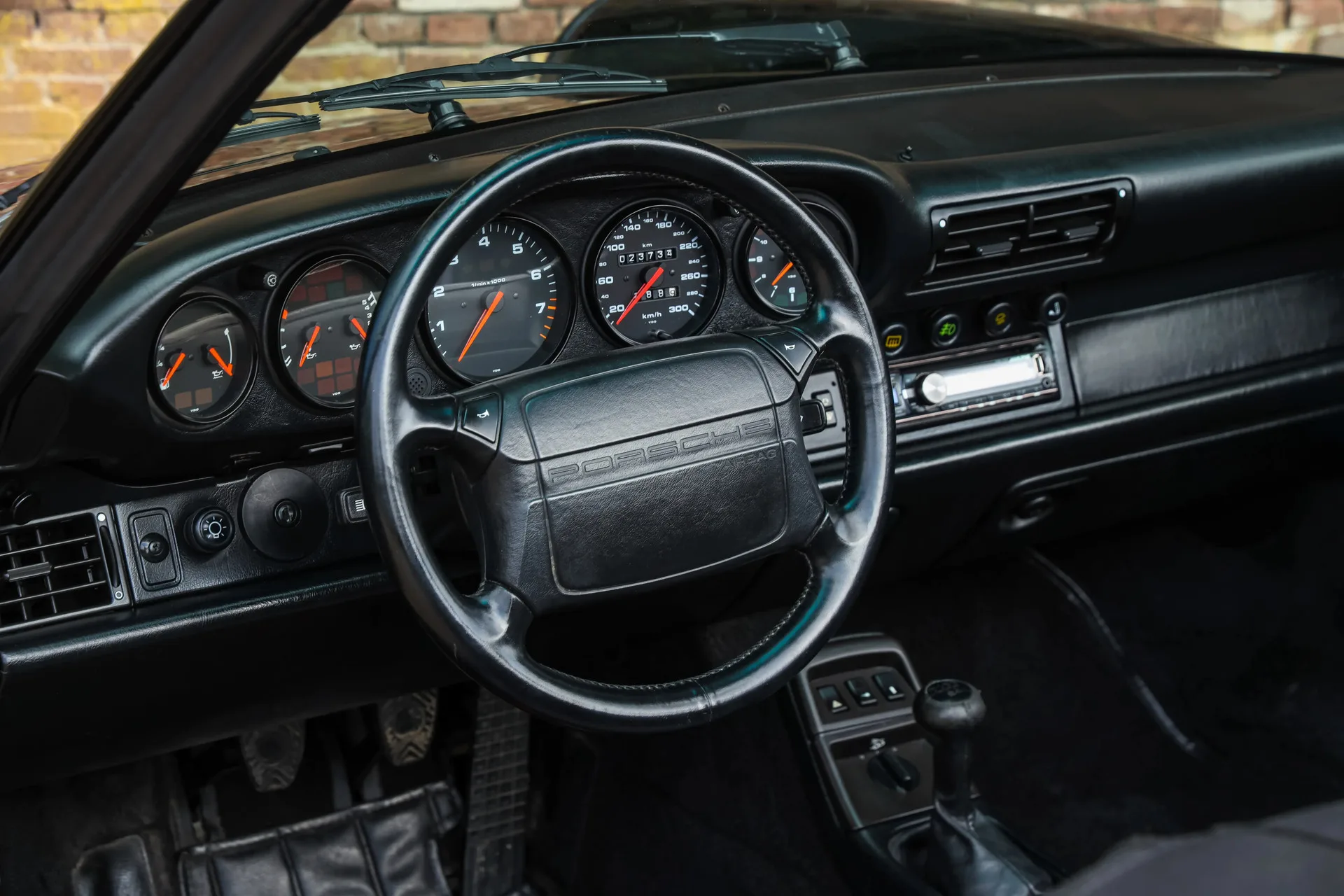1991 Porsche 911 Carrera 2 Cabriolet (964), 3/30