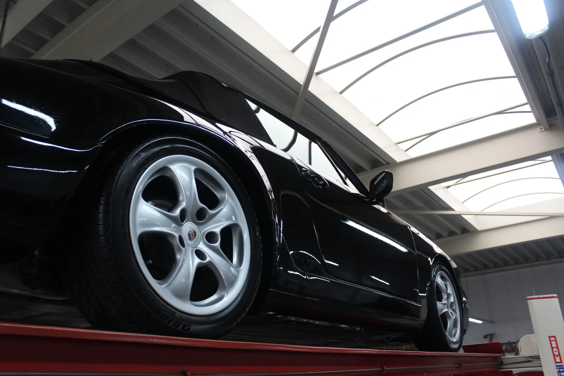 1991 Porsche 911 Carrera 2 Cabriolet (964), 11/30
