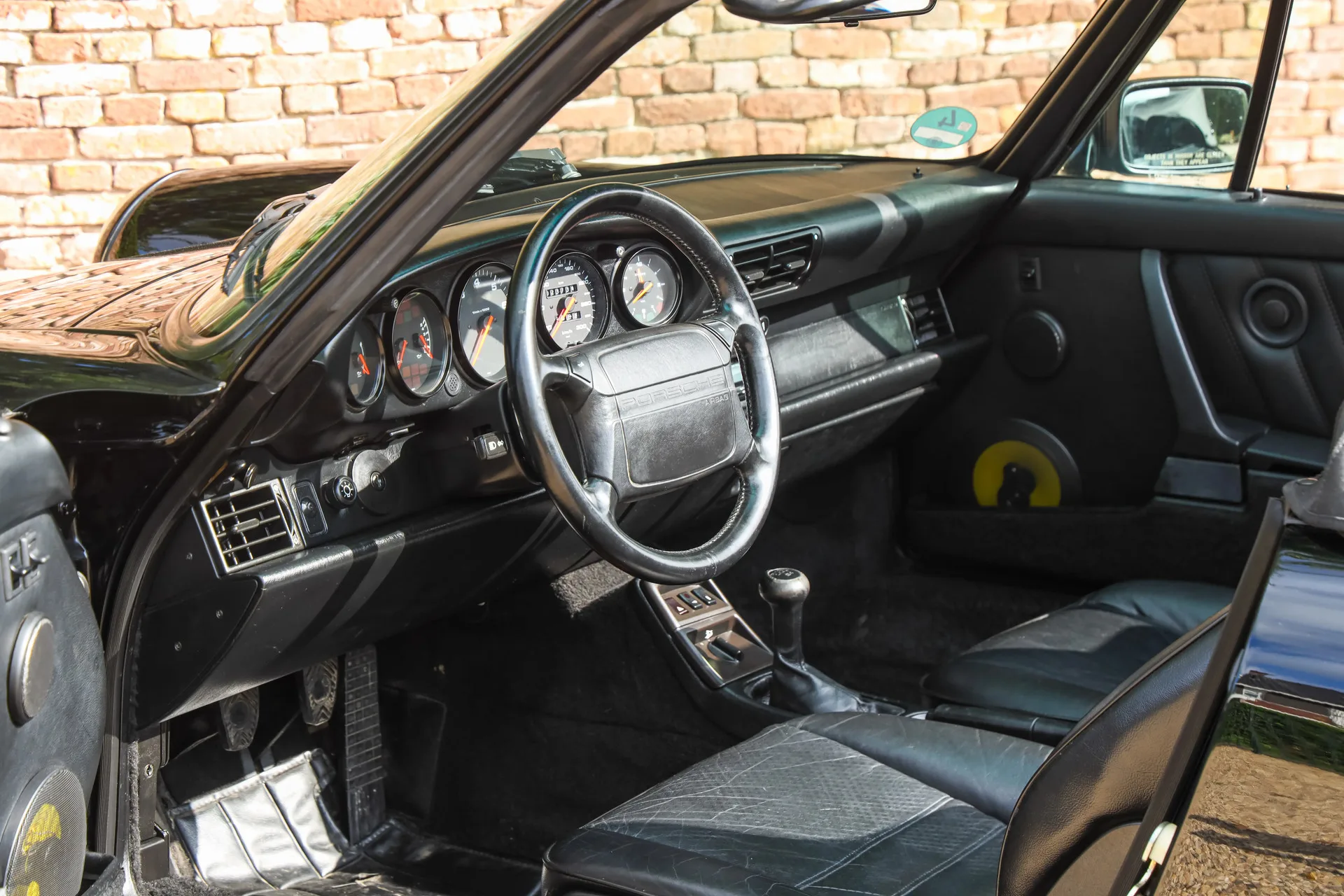 1991 Porsche 911 Carrera 2 Cabriolet (964), 18/30