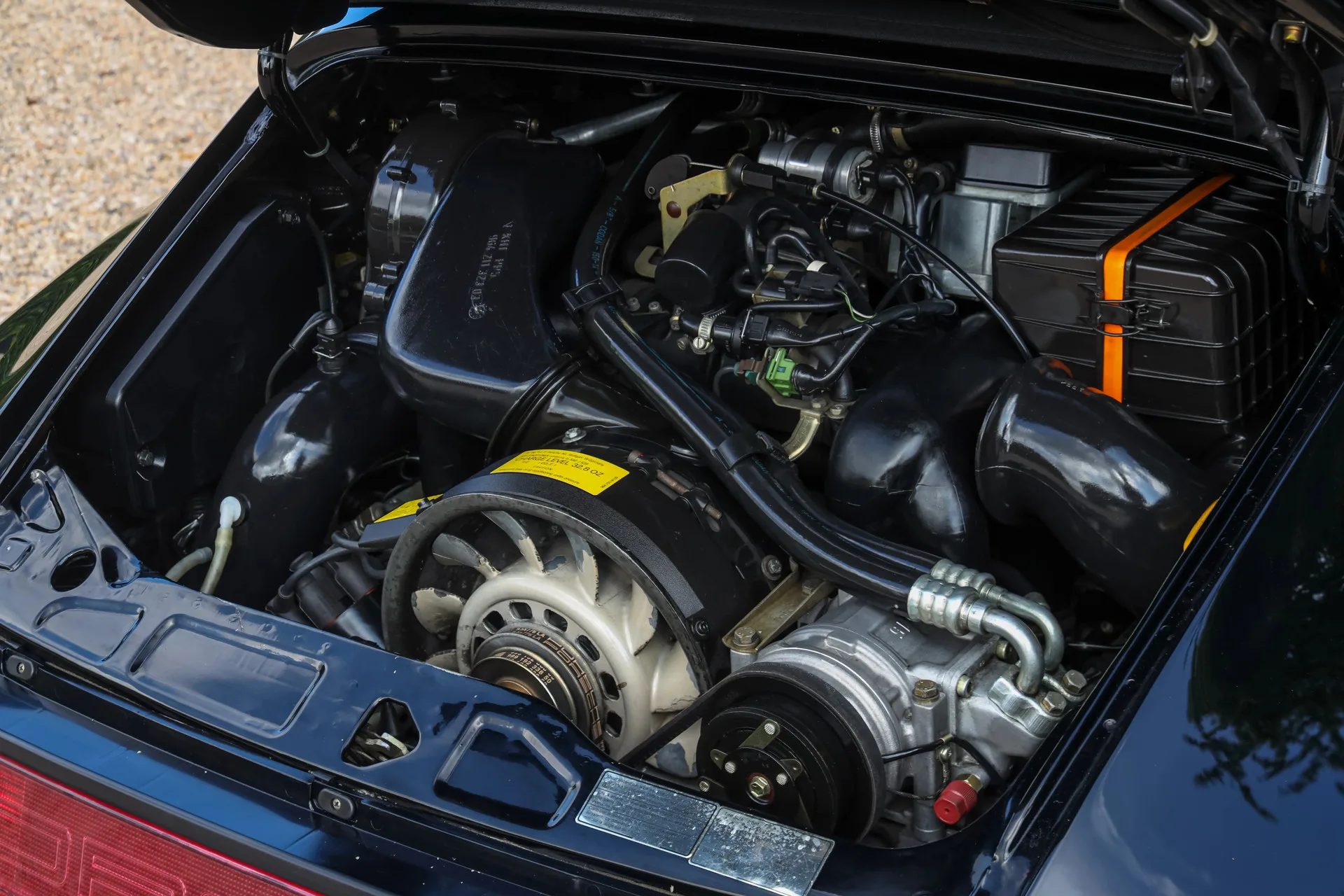 1991 Porsche 911 Carrera 2 Cabriolet (964), 22/30