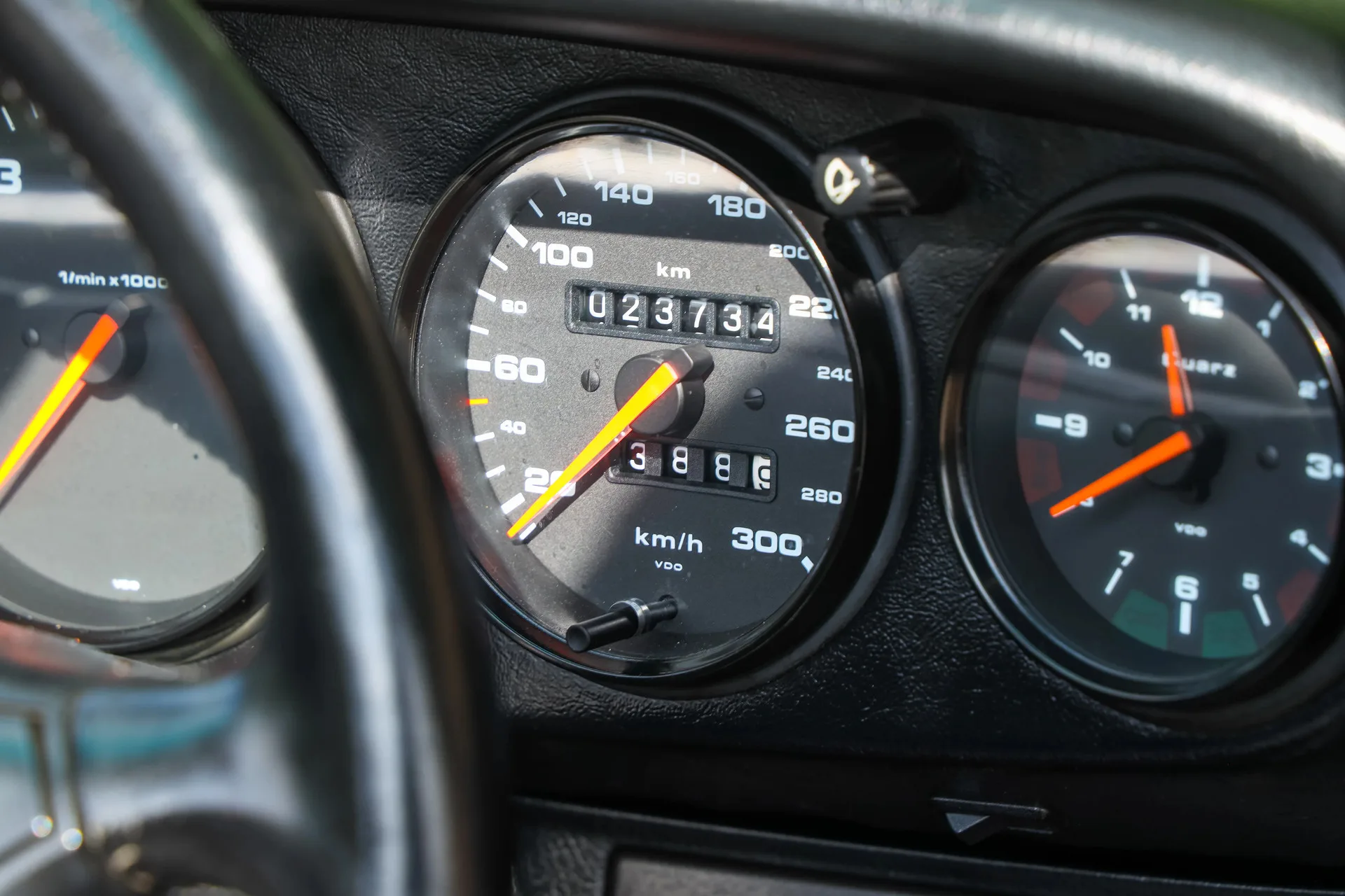 1991 Porsche 911 Carrera 2 Cabriolet (964), 30/30