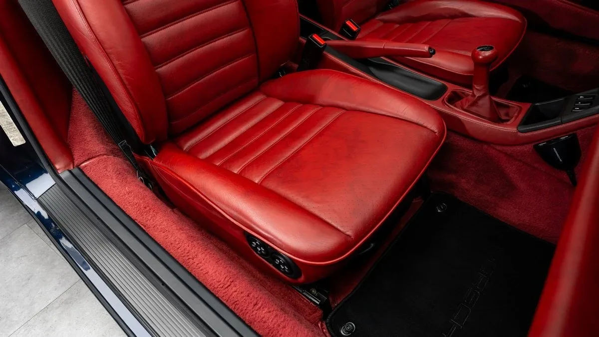 1991 Porsche 911 Turbo 3.3 offered by a specialist dealer in Dubai, United Arab Emirates, photo 19 of 25