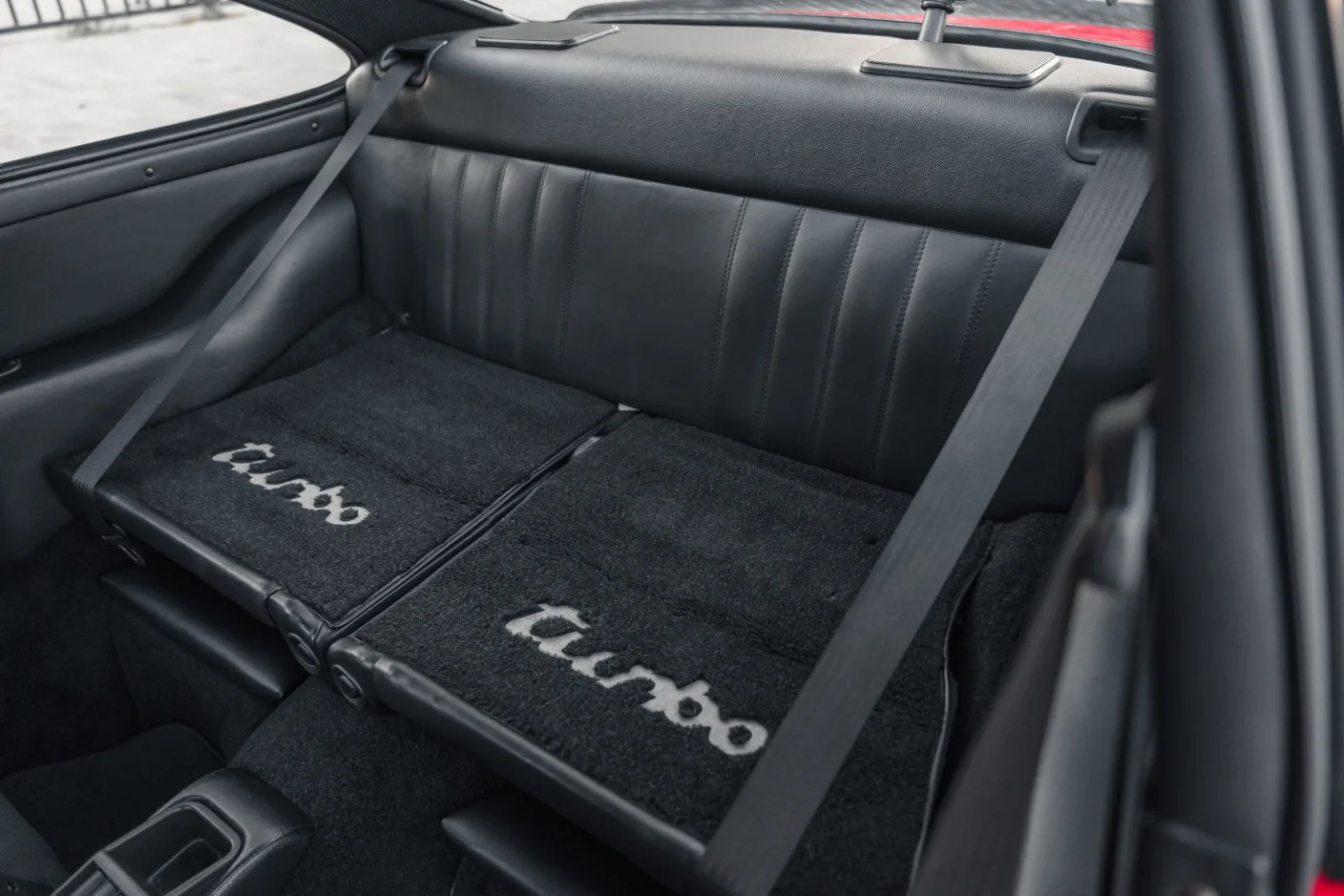 1991 Porsche 911 Turbo 3.3 (964), 13/30