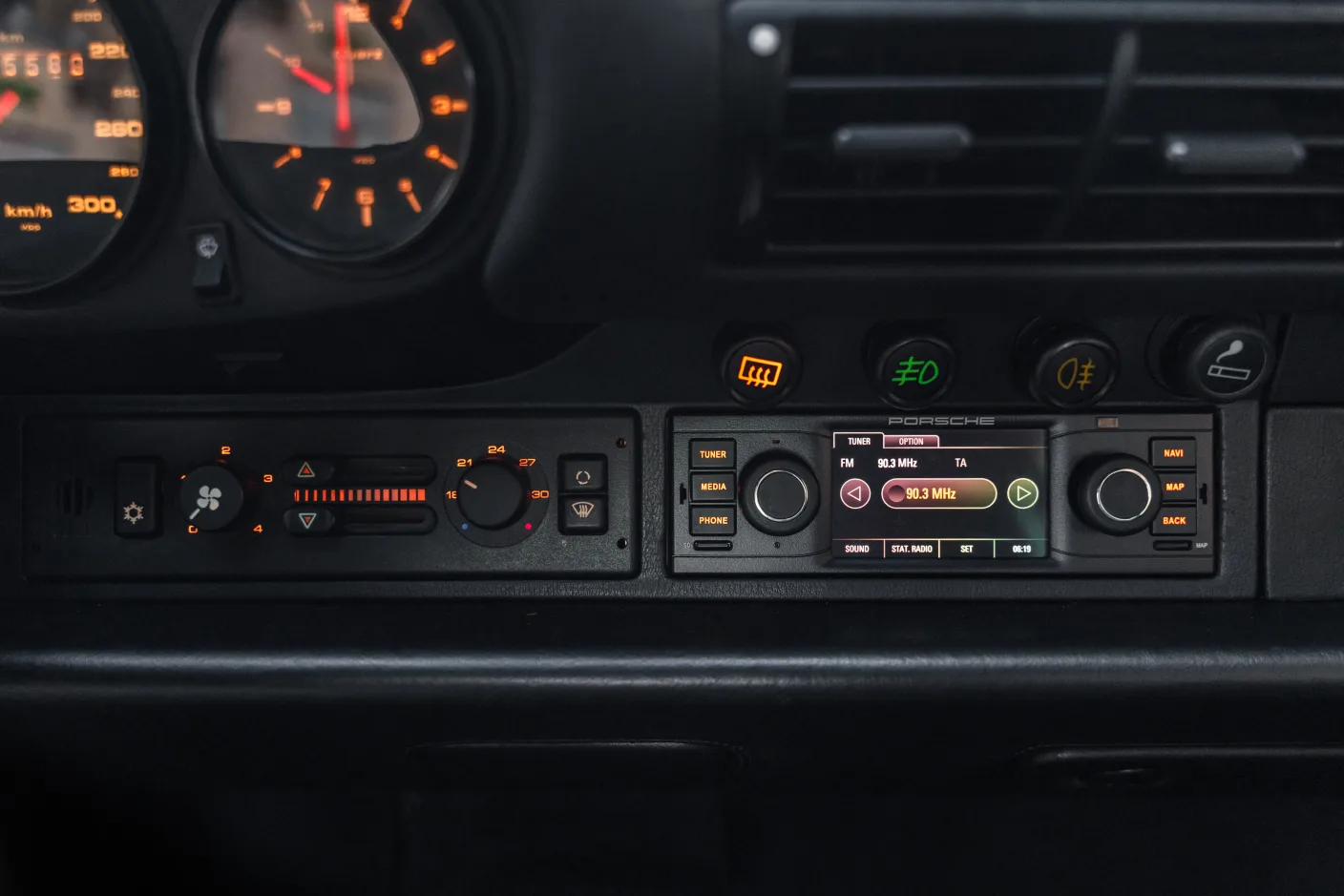 1991 Porsche 911 Turbo 3.3 (964), 24/30