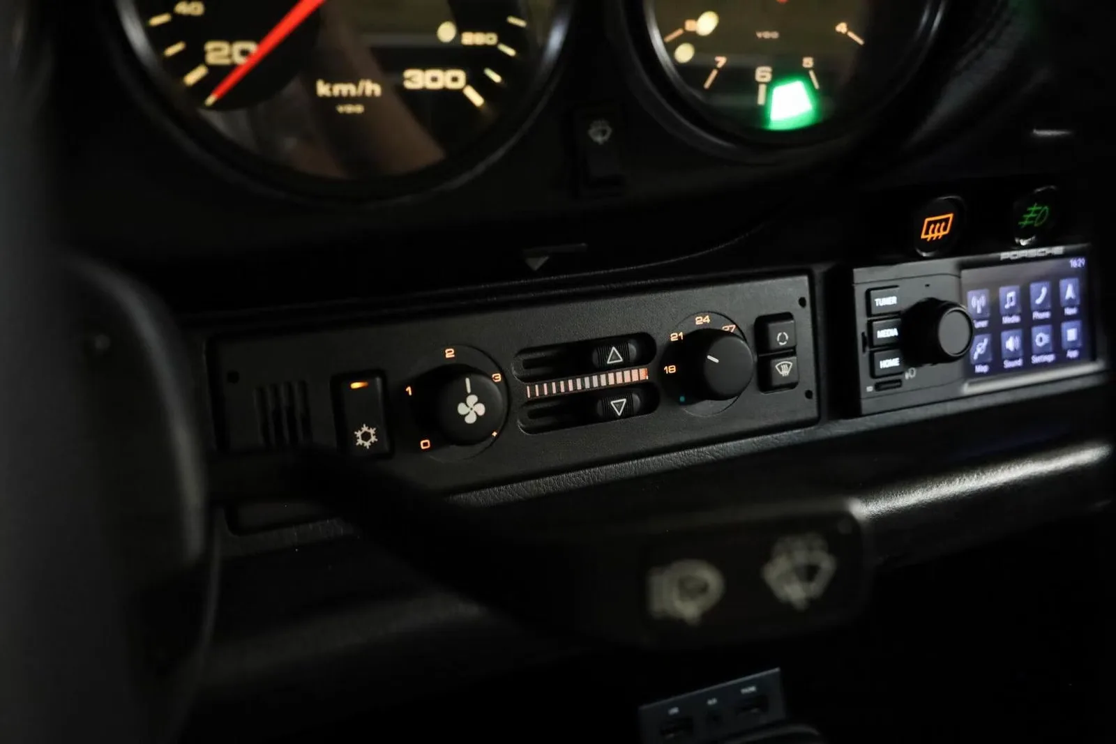 1991 Porsche 911 Turbo 964 3.3, 18/27