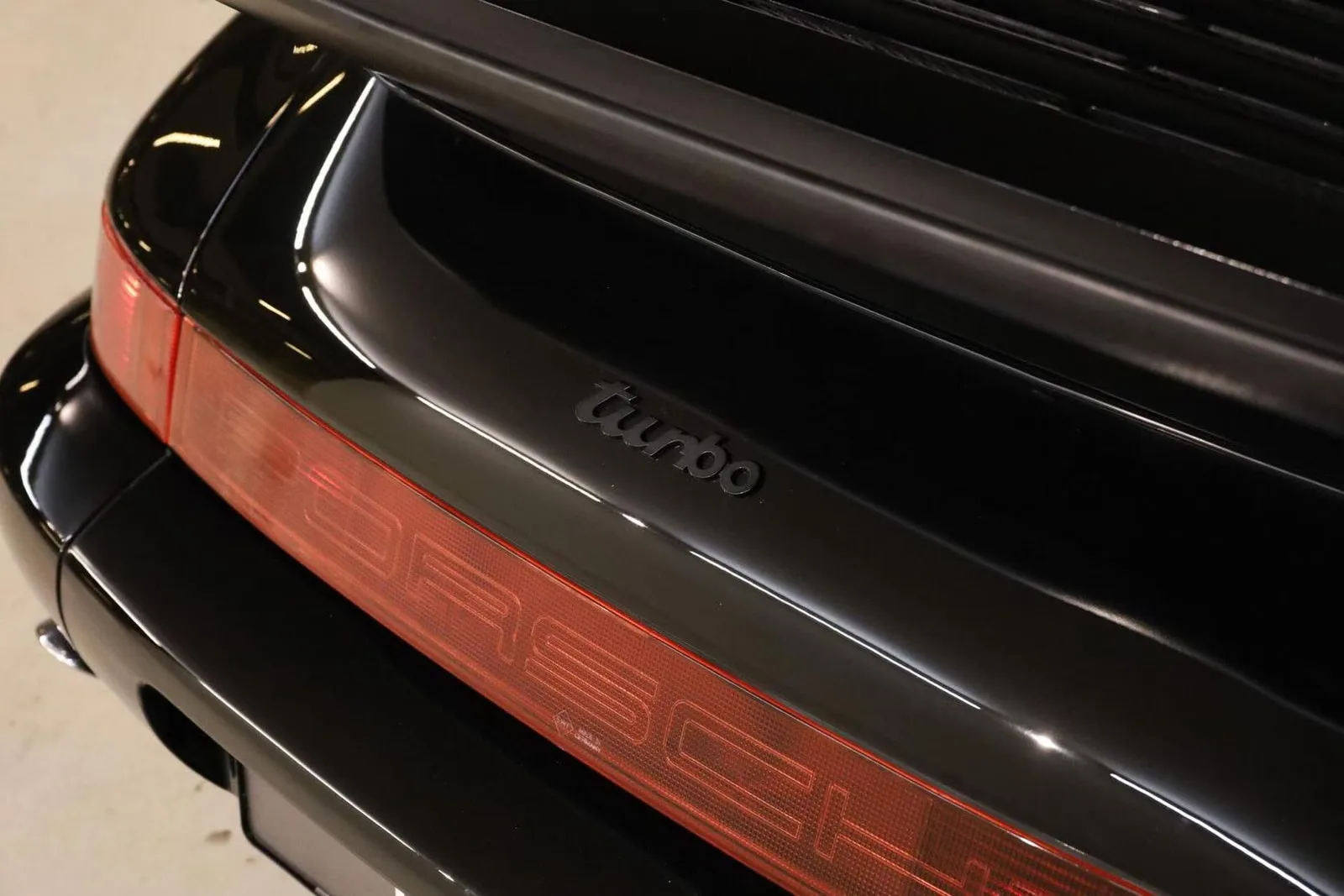 1991 Porsche 911 Turbo 964 3.3, 25/27