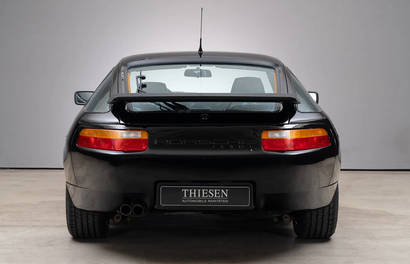 1991 Porsche 928 GT, 10/30