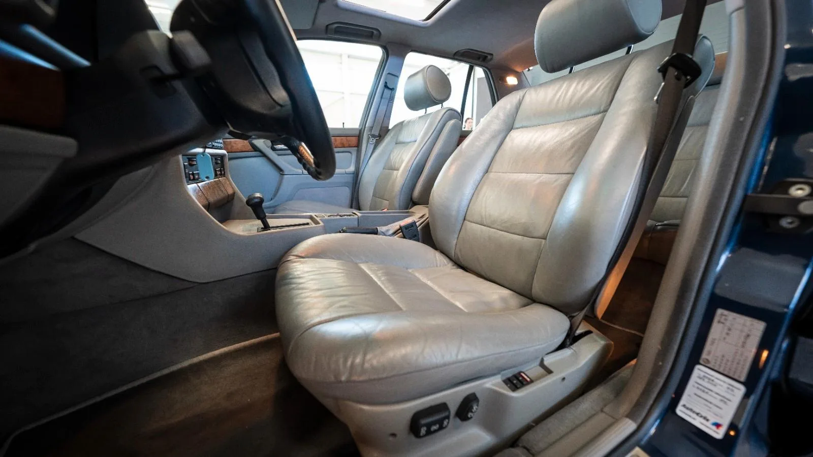 1992 BMW 740i, 12/15