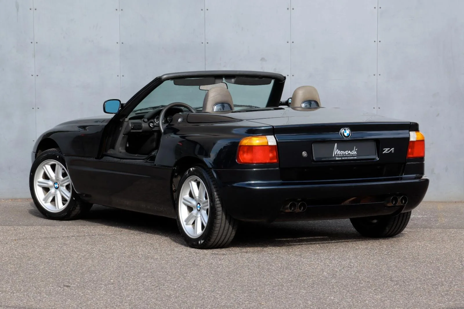 1992 BMW Z1, 2/24