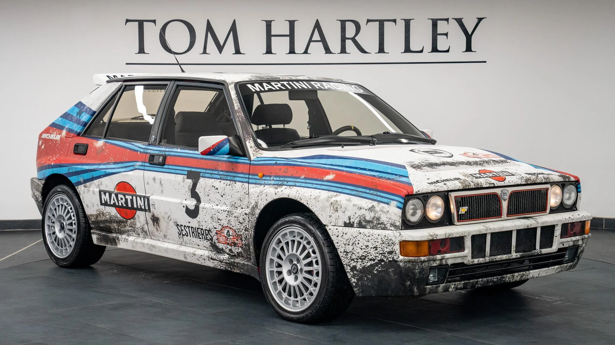1992 Lancia Delta HF Integrale 2000 proposée par un concessionnaire spécialisé à Swadlincote, Royaume-Uni, photo principale