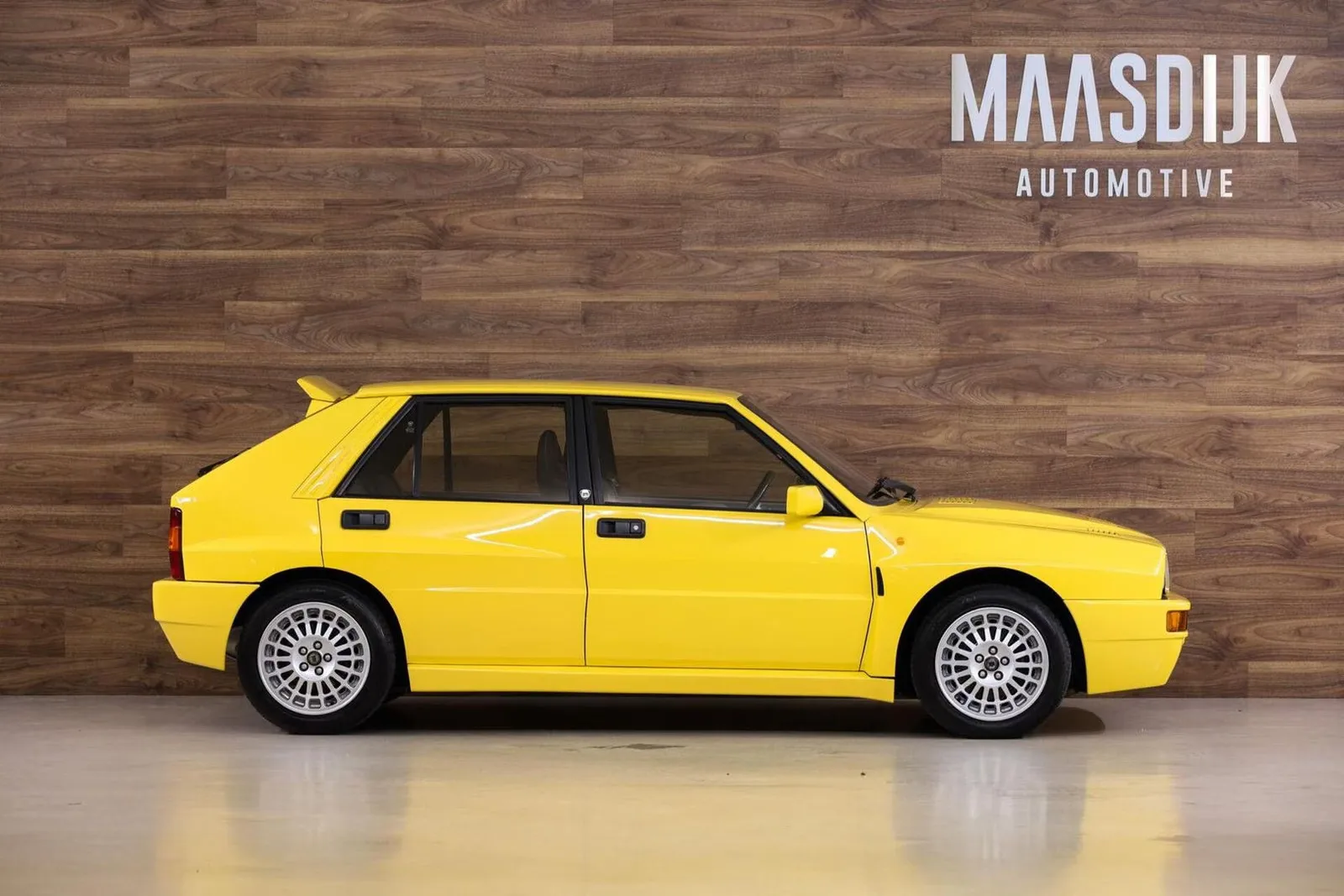 1992 Lancia Delta HF Integrale Evoluzione, 5/30