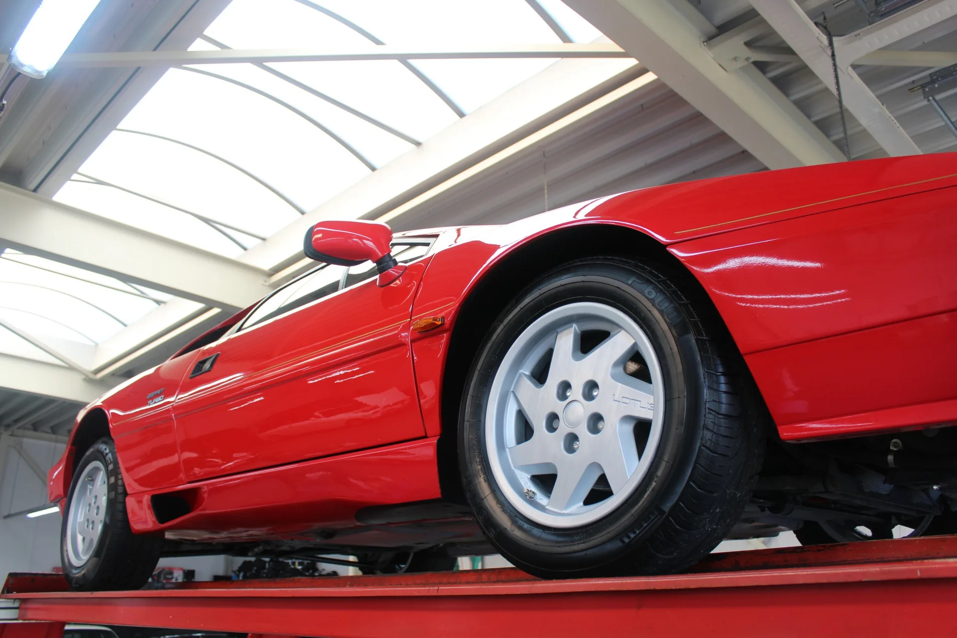 1992 Lotus Esprit S Turbo, 8/30