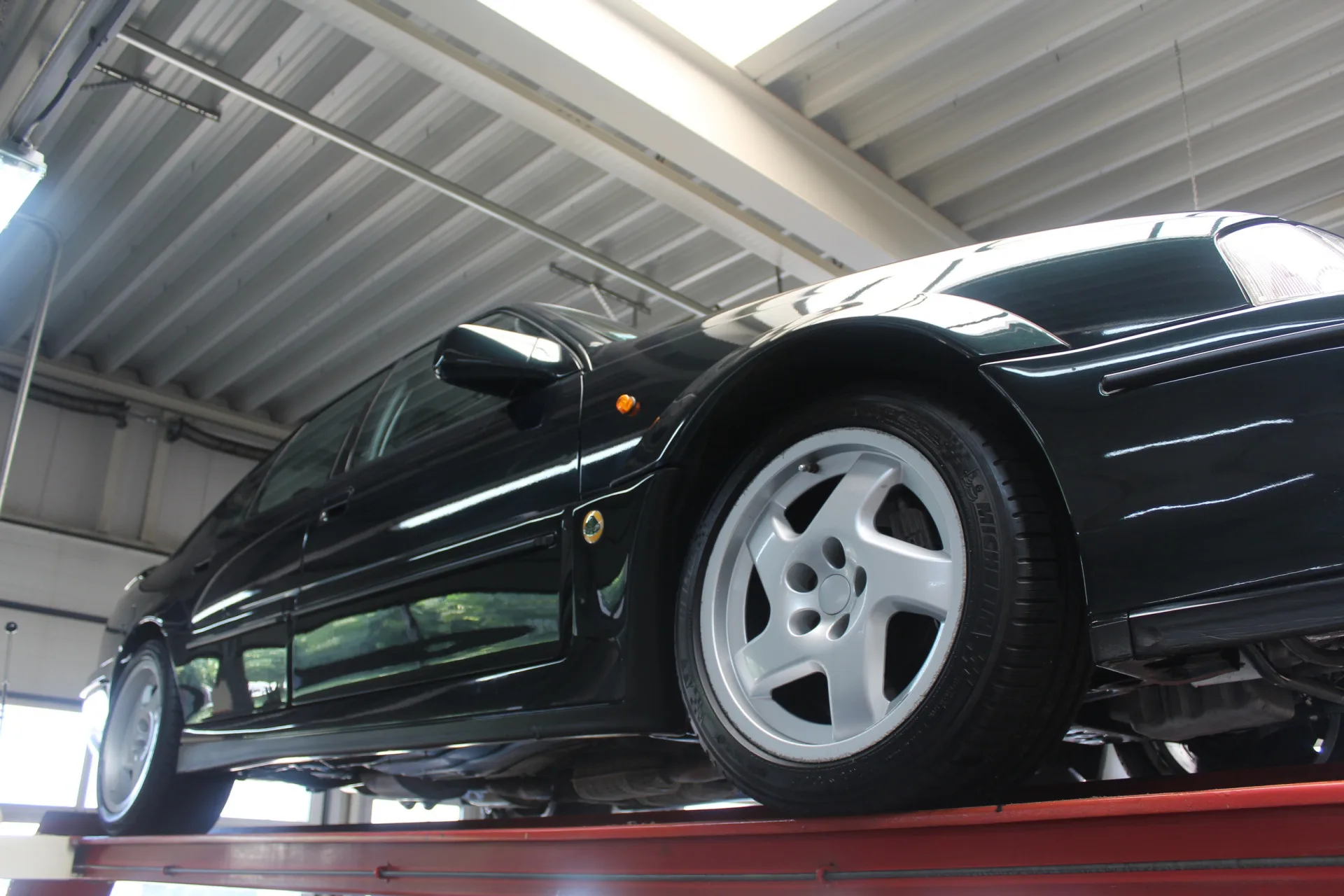 1992 Lotus Omega, 9/30