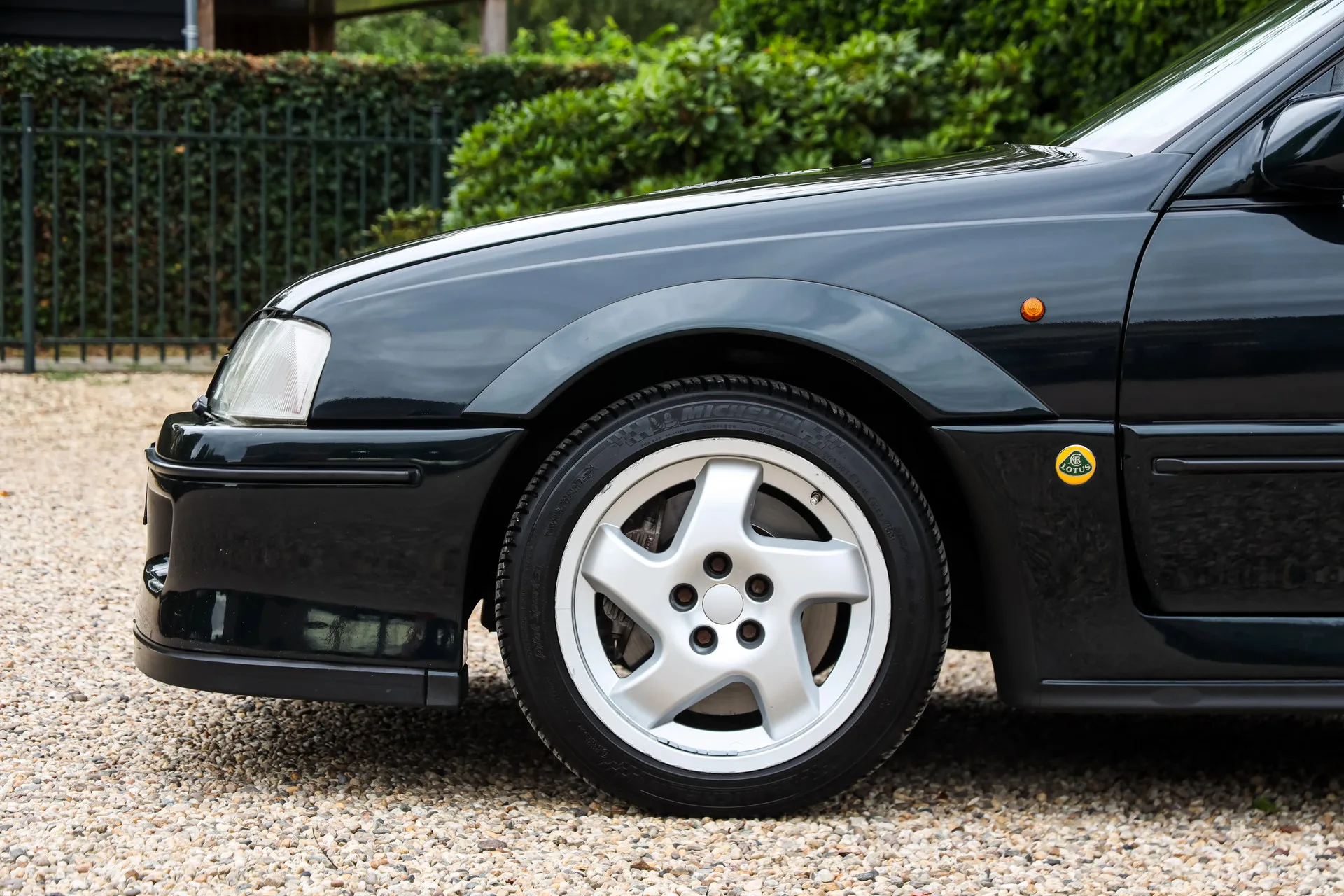 1992 Lotus Omega, 14/30