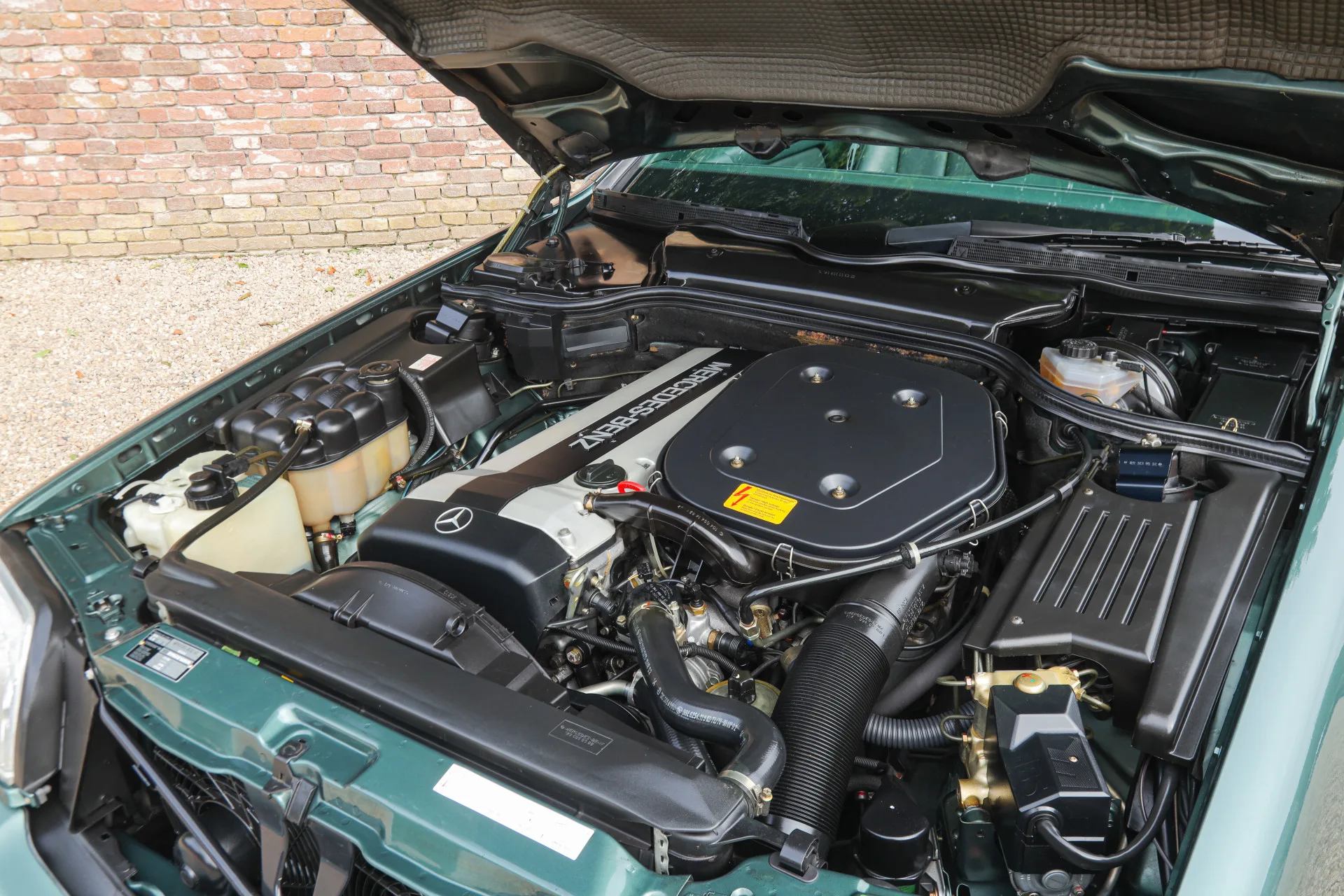 1992 Mercedes-Benz SL 300-24, 15/30