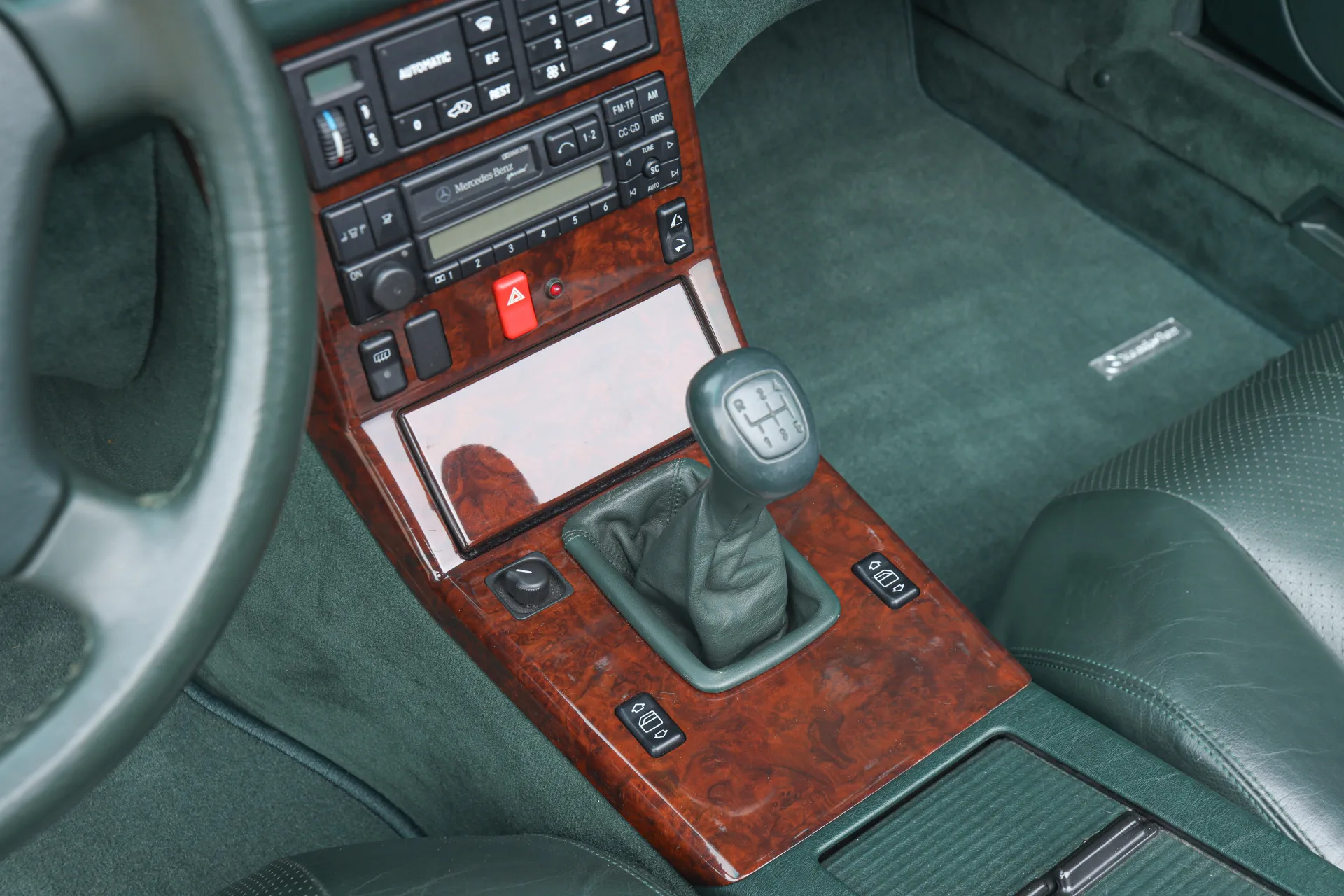 1992 Mercedes-Benz SL 300-24, 19/30
