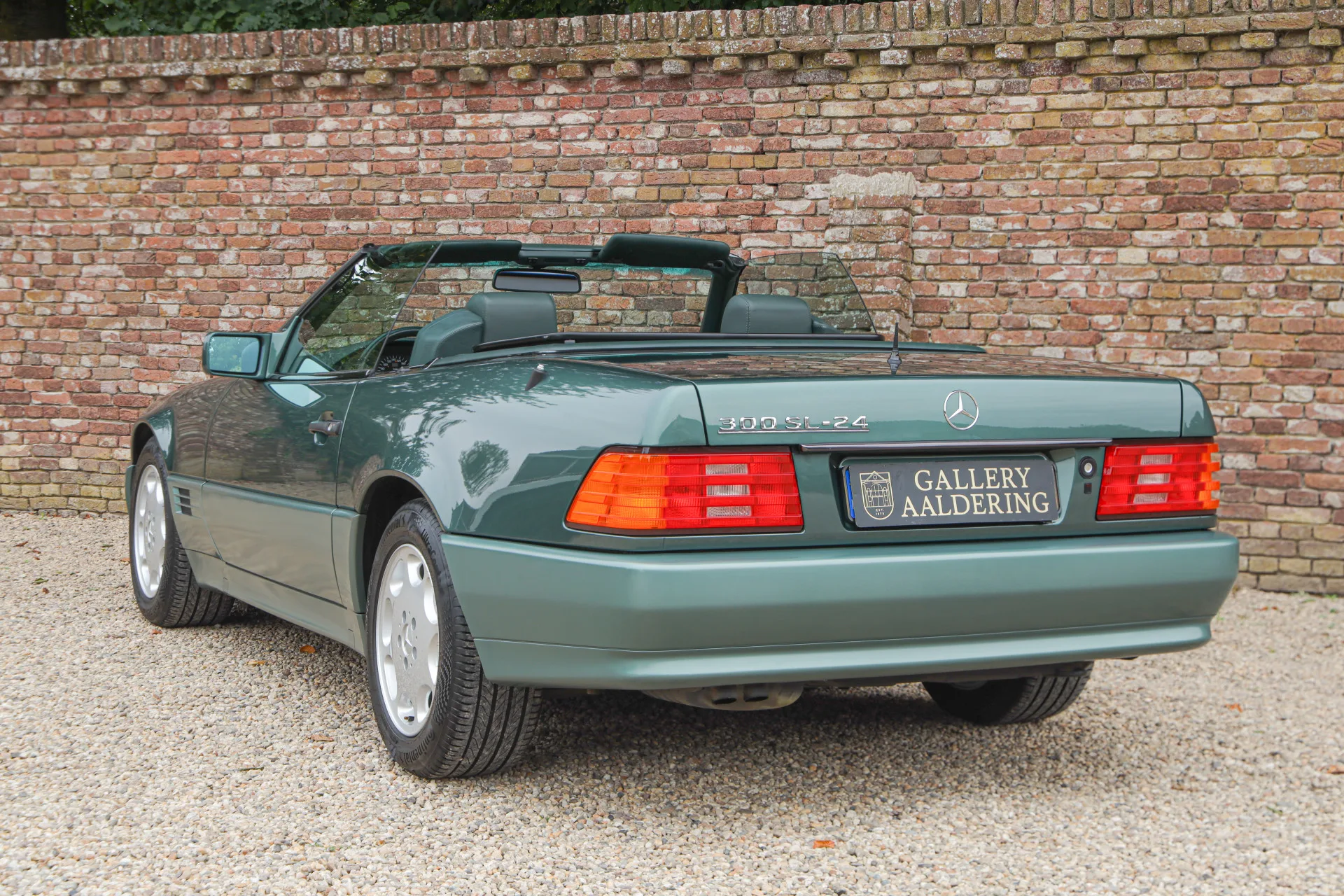 1992 Mercedes-Benz SL 300-24, 21/30