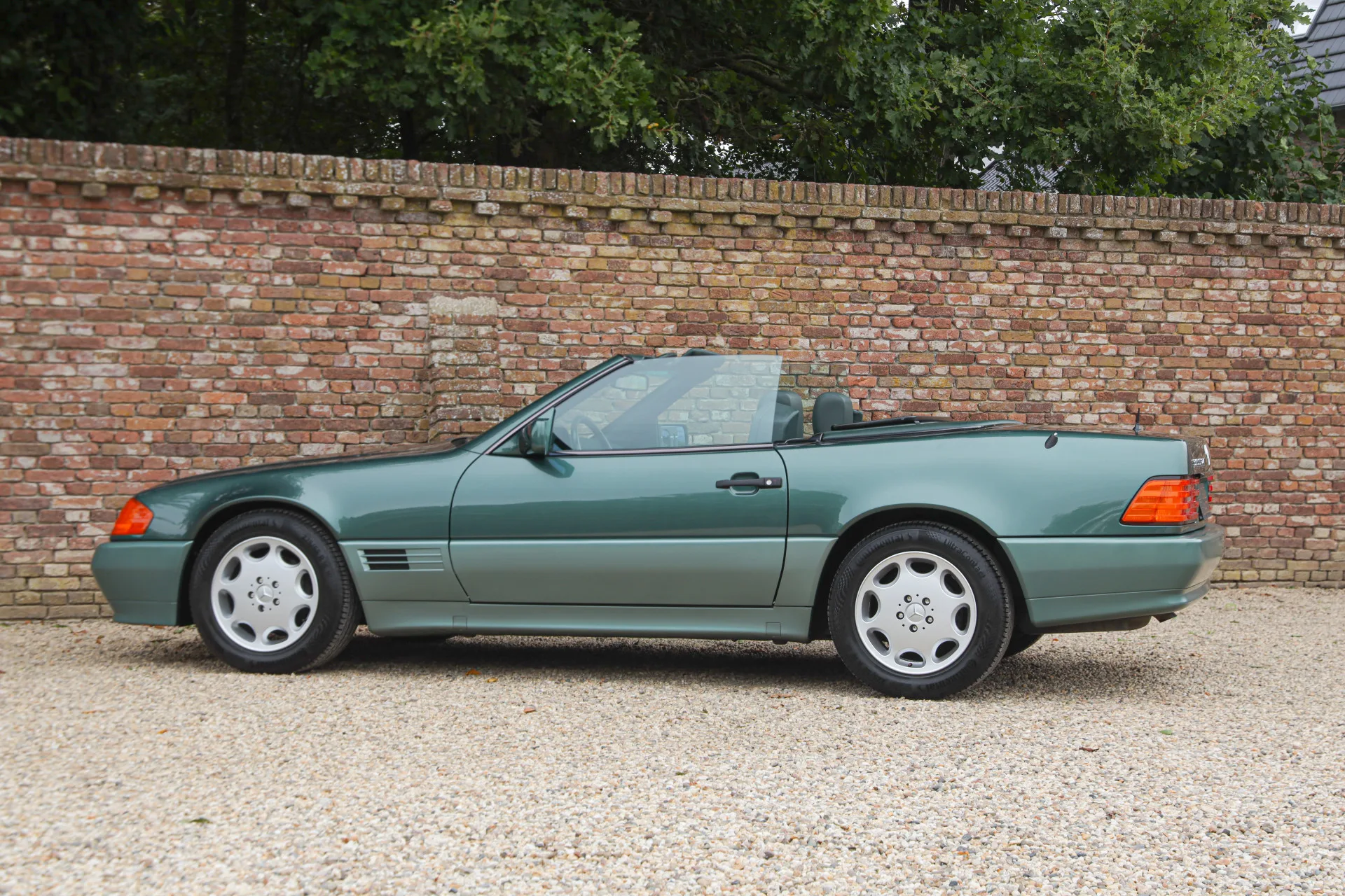 1992 Mercedes-Benz SL 300-24, 30/30