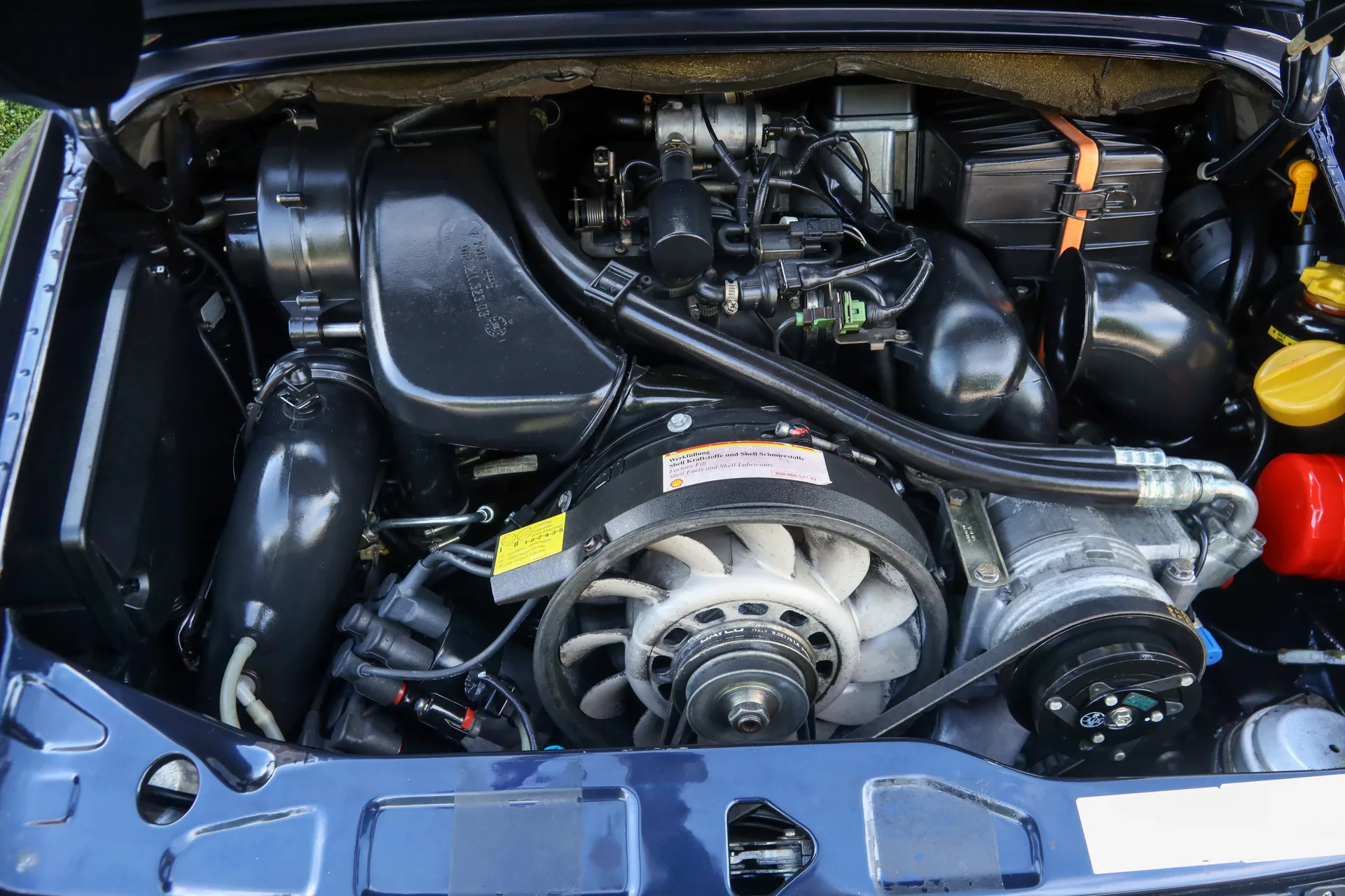 1992 Porsche 911 Carrera 4 Cabriolet 964, 4/30