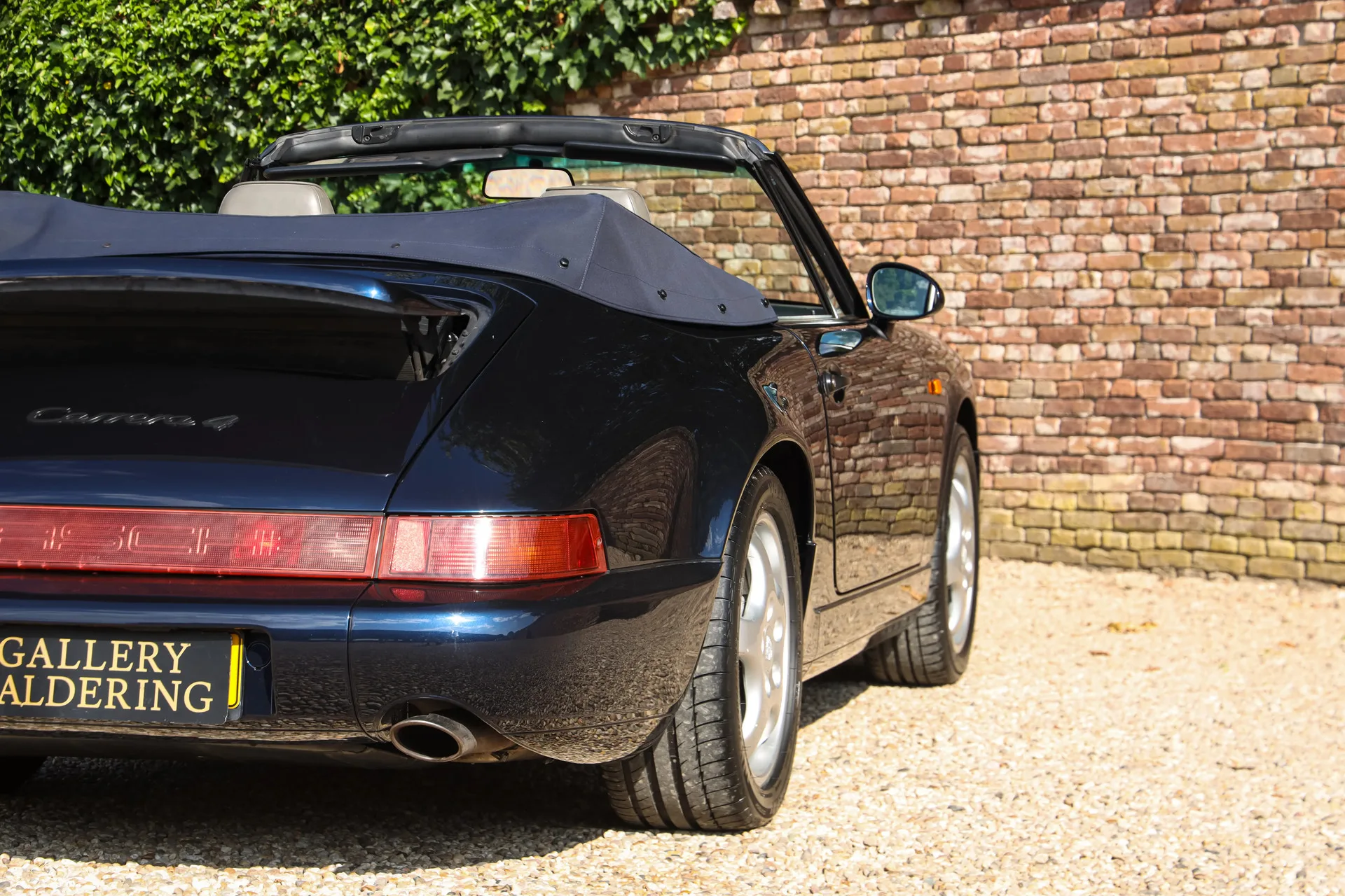 1992 Porsche 911 Carrera 4 Cabriolet 964, 28/30