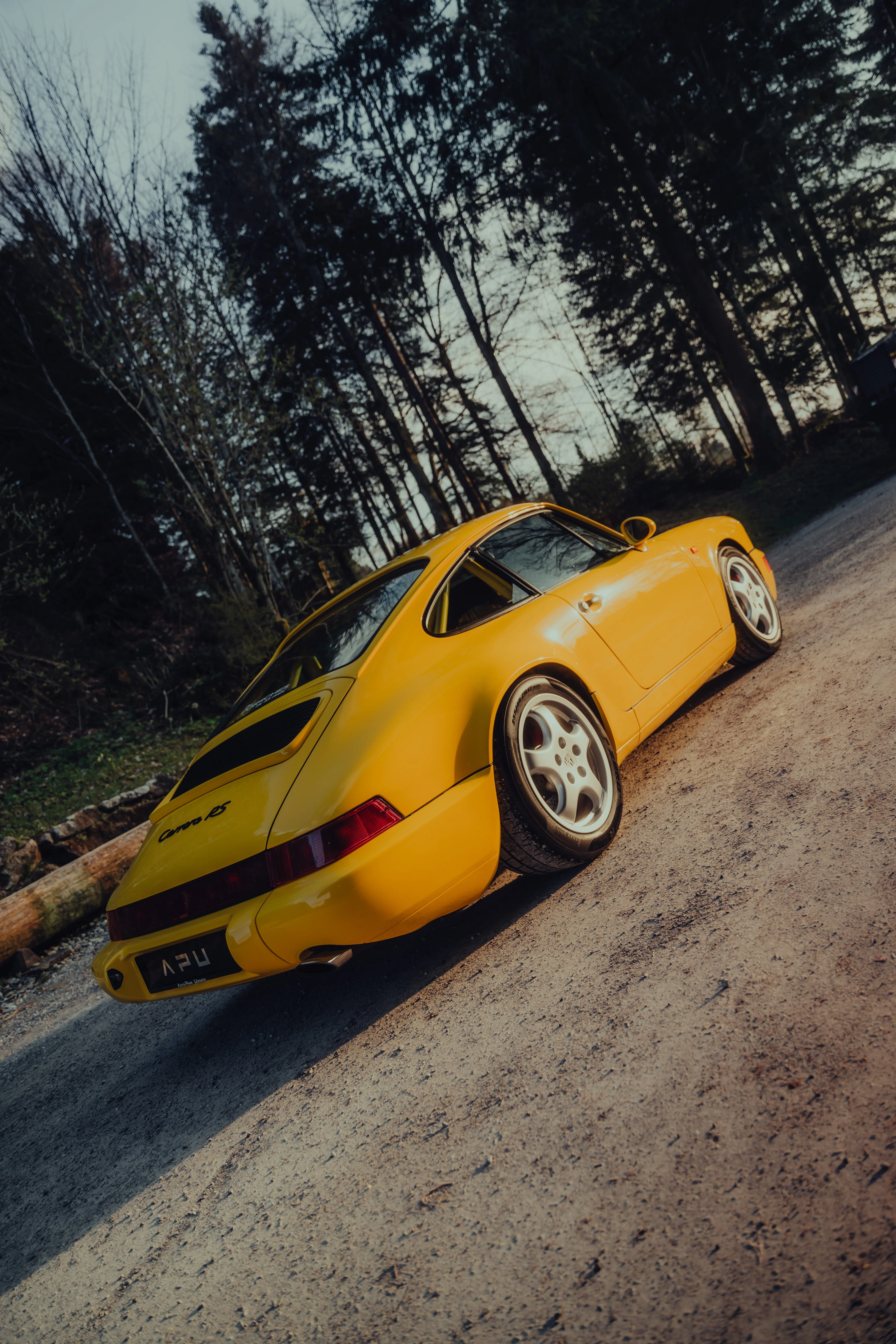 1992 Porsche 911 Carrera RS, 4/19