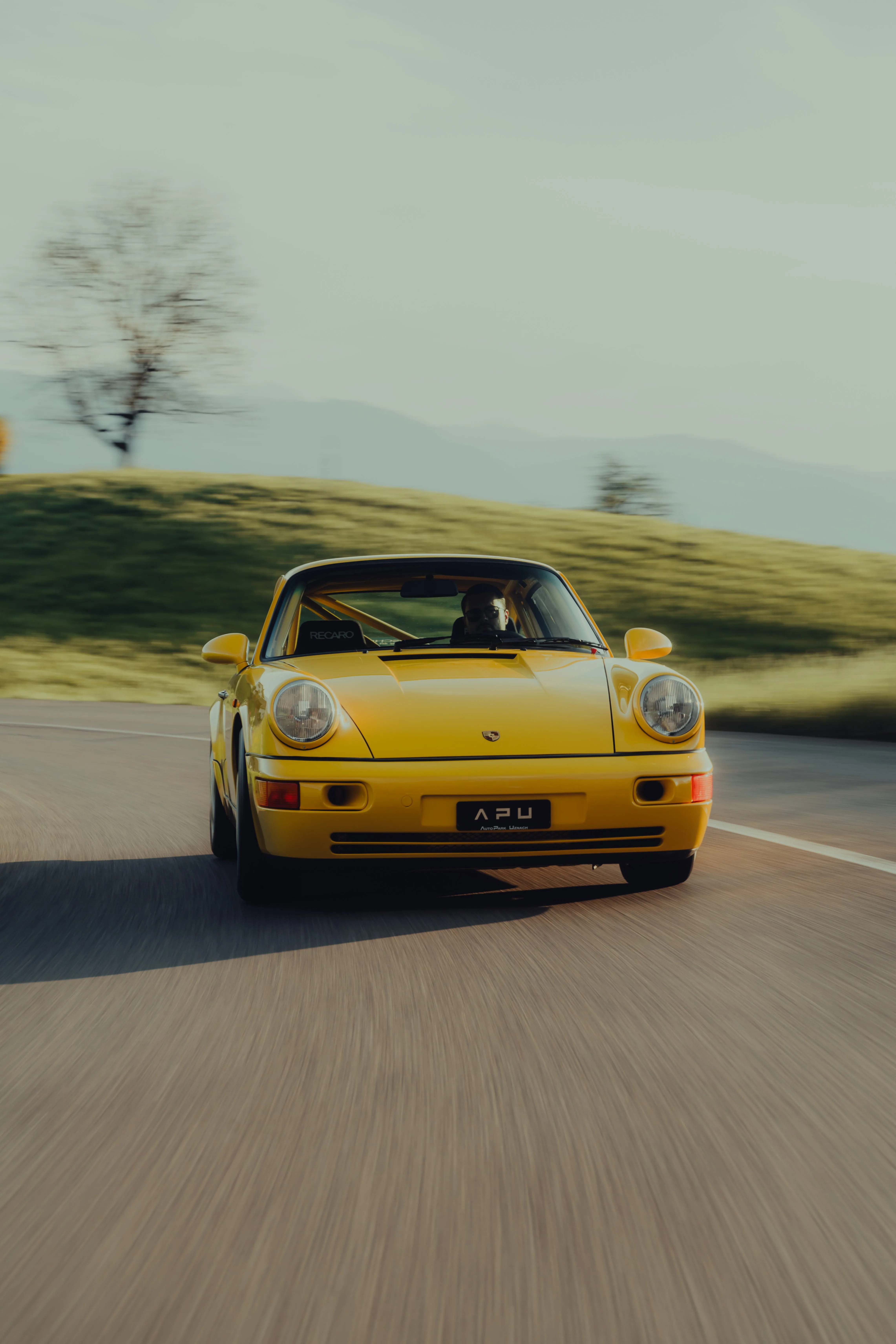 1992 Porsche 911 Carrera RS, 14/19