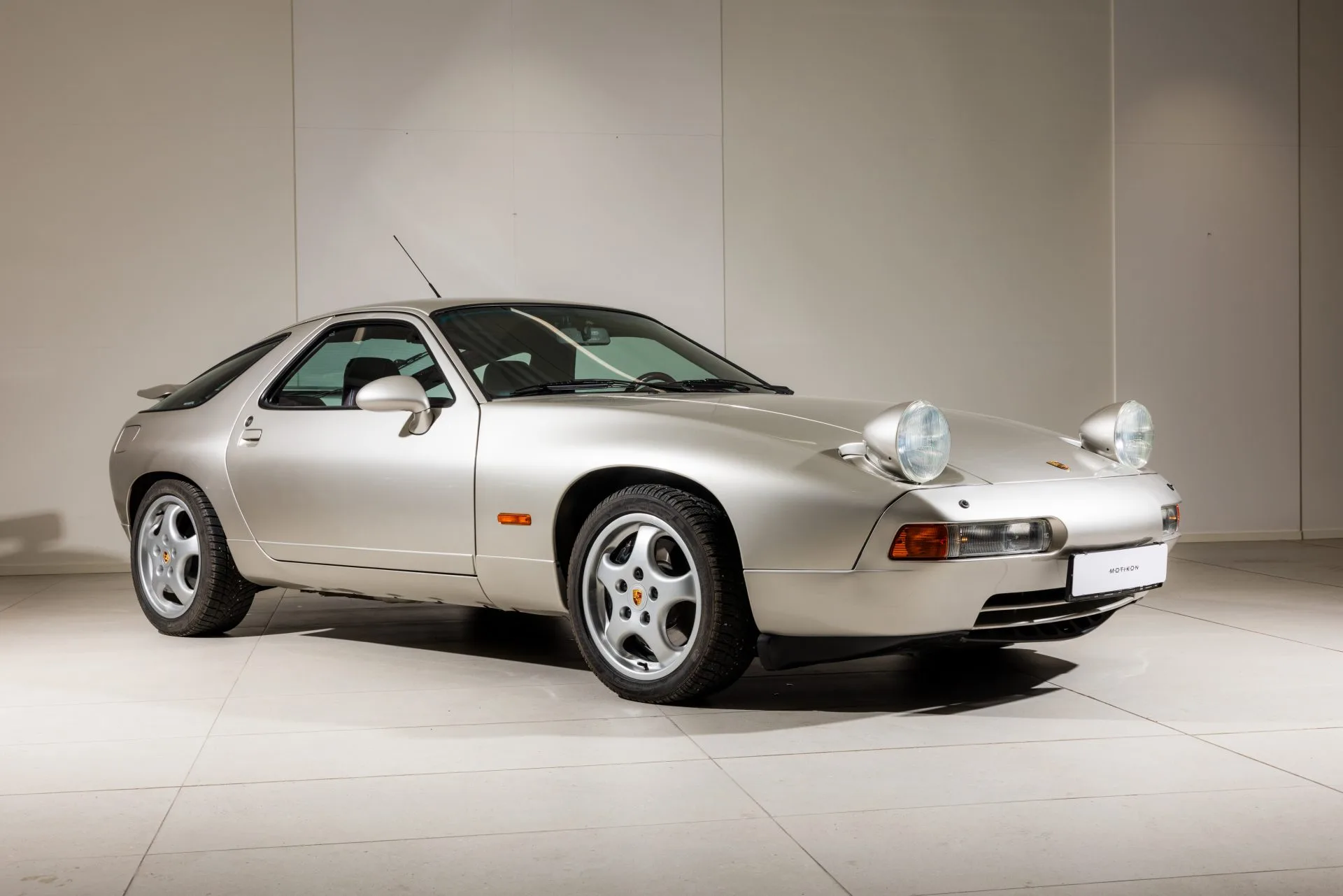 1992 Porsche 928 GTS, 7/21